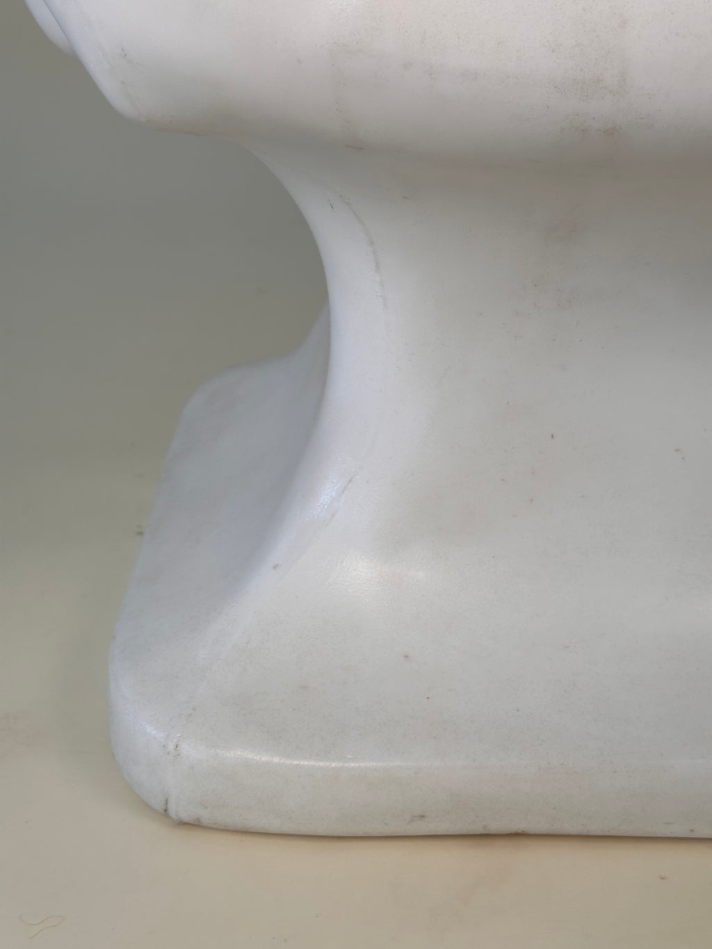 Chaise « Main » en plastique par RMIC, 1970s