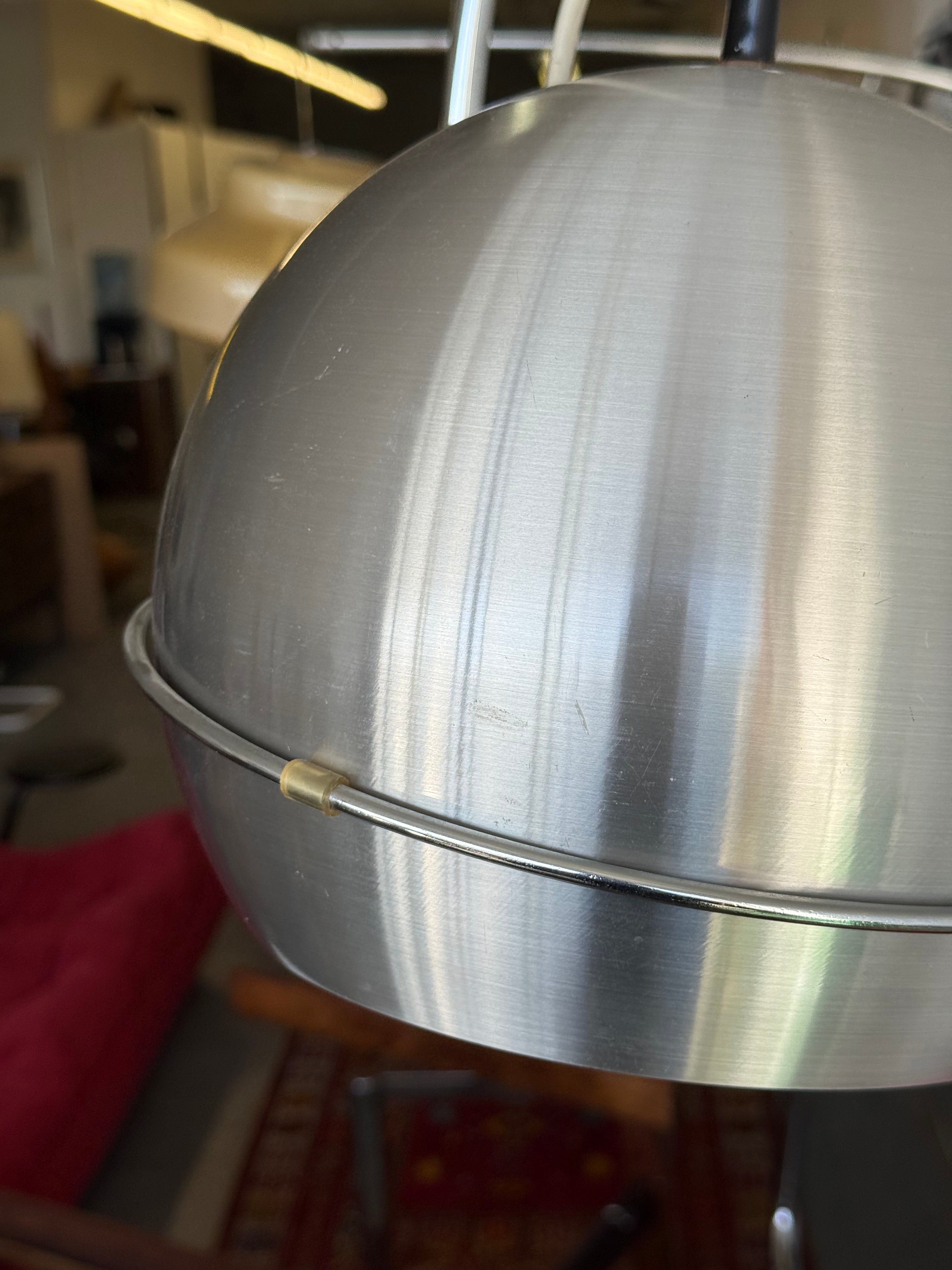 Lampe en arc par Frank Ligtelijn pour Raak Amsterdam, 1970s