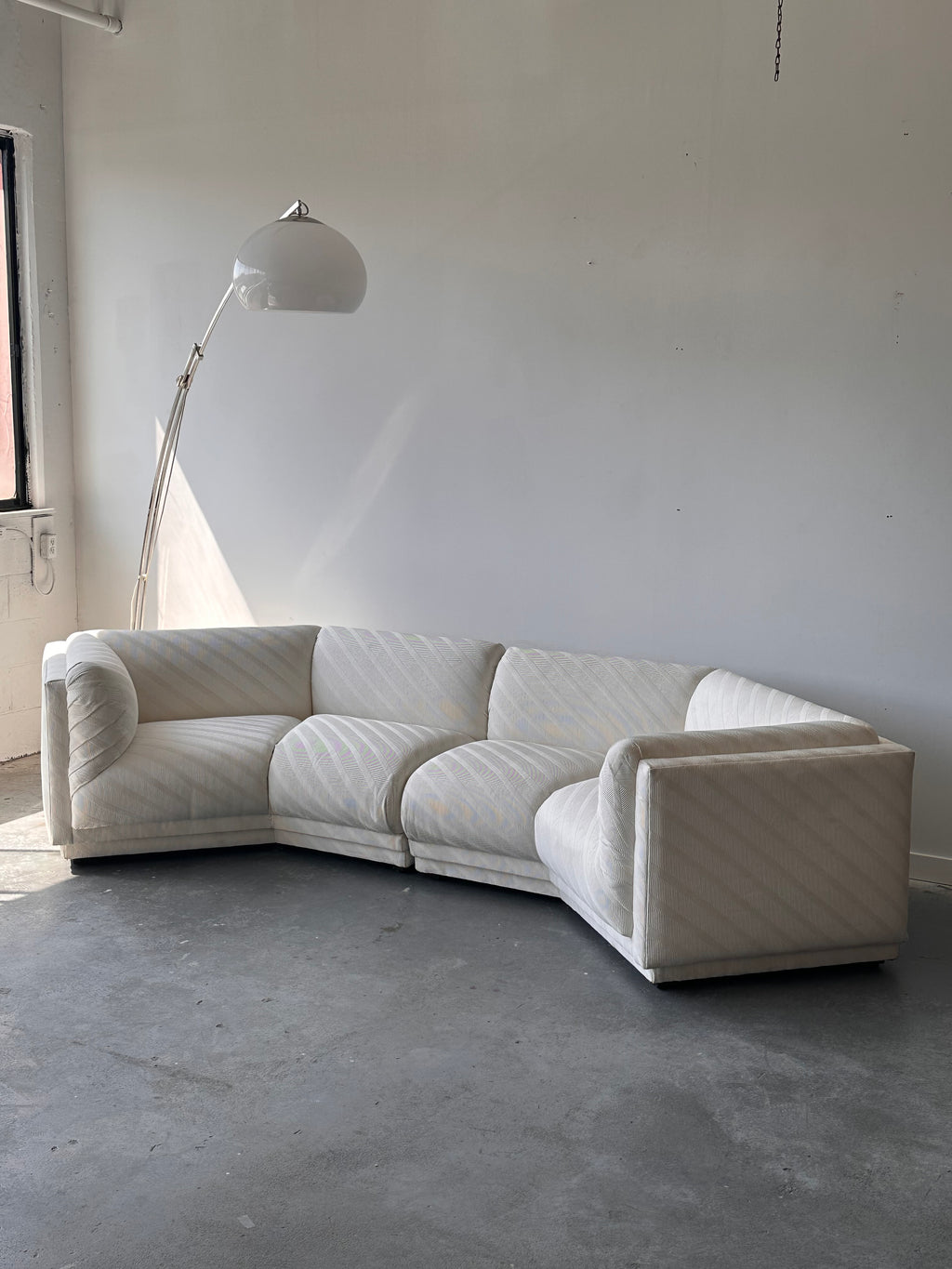 Divan modulaire blanc par Bernhardt