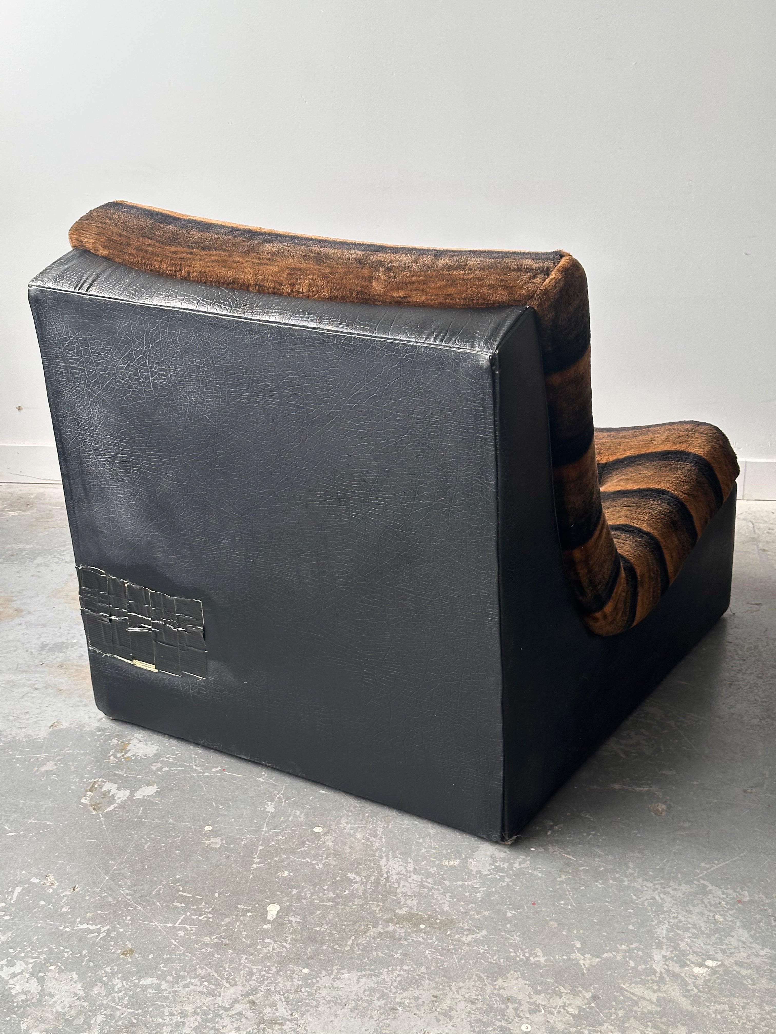 Sofa modulaire 7 morceaux par Kroehler, Canada