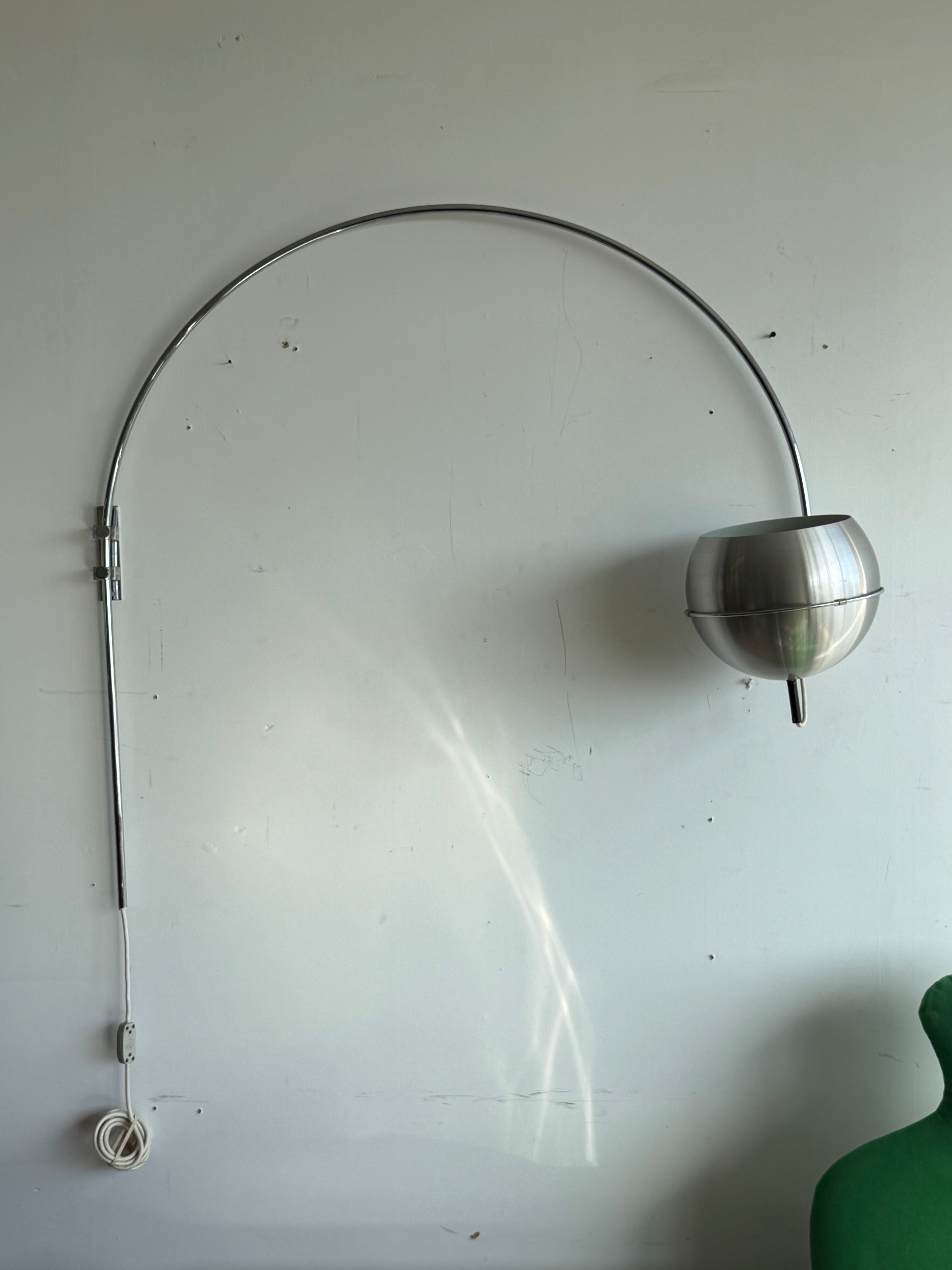 Lampe en arc par Frank Ligtelijn pour Raak Amsterdam, 1970s