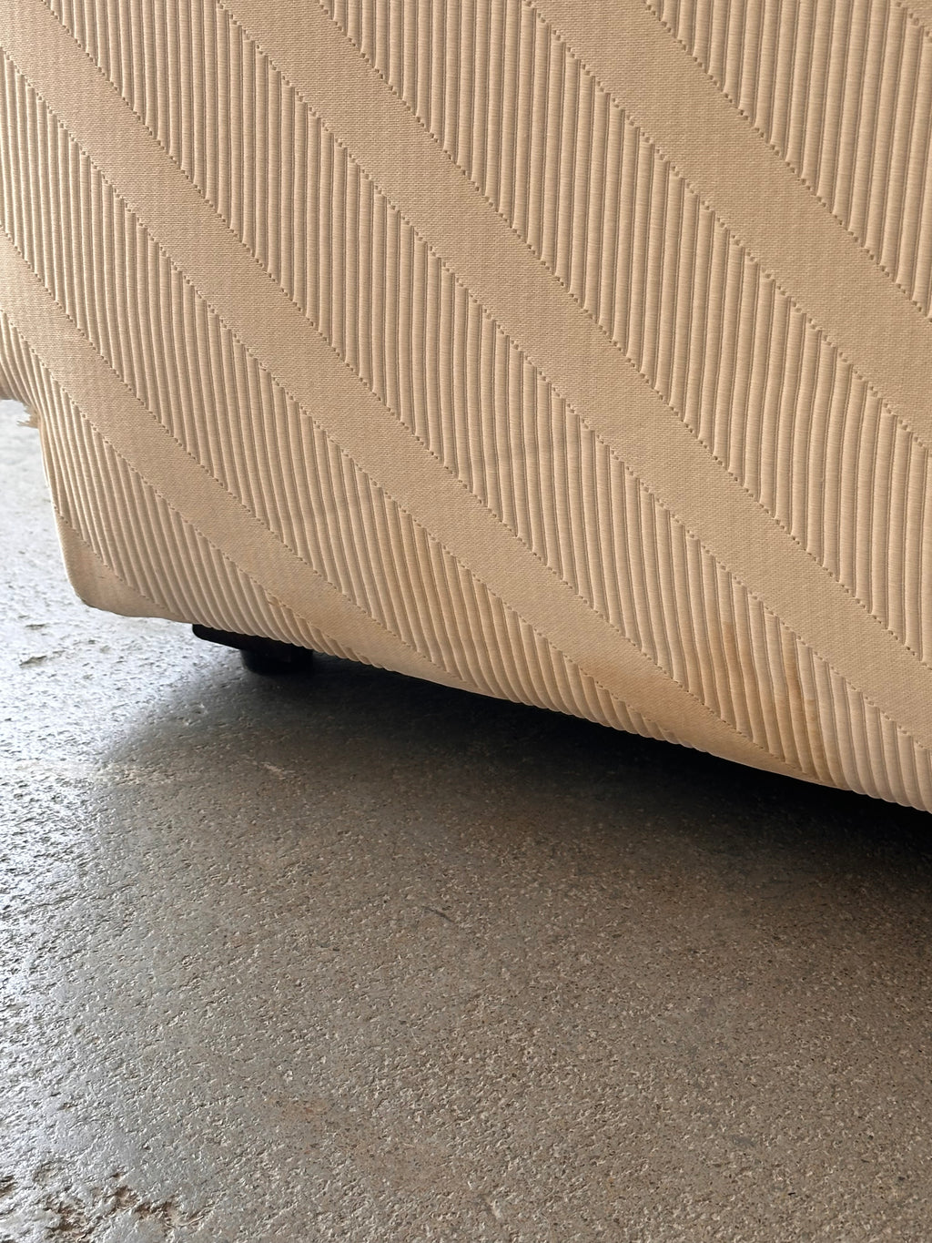 Divan modulaire blanc par Bernhardt