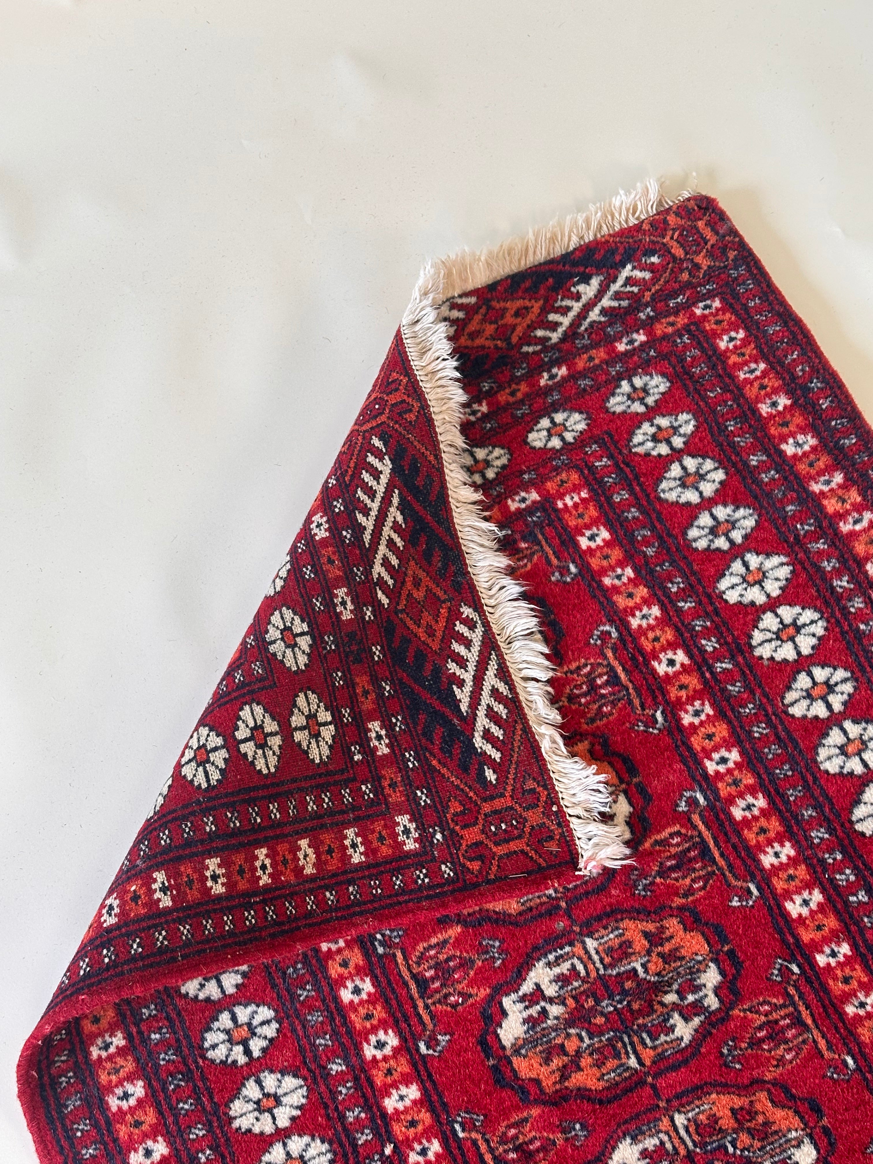Tapis Bokhara vintage en laine,noué à la main