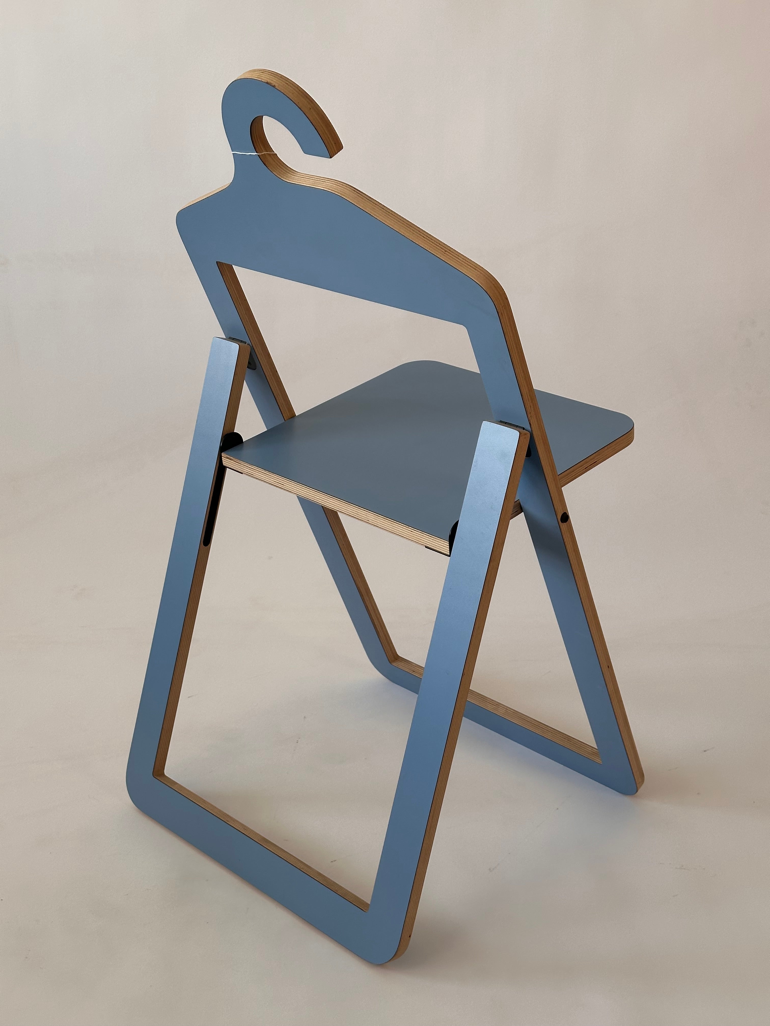 Chaise "Cintre" par Philippe Malouin pour Umbra shift
