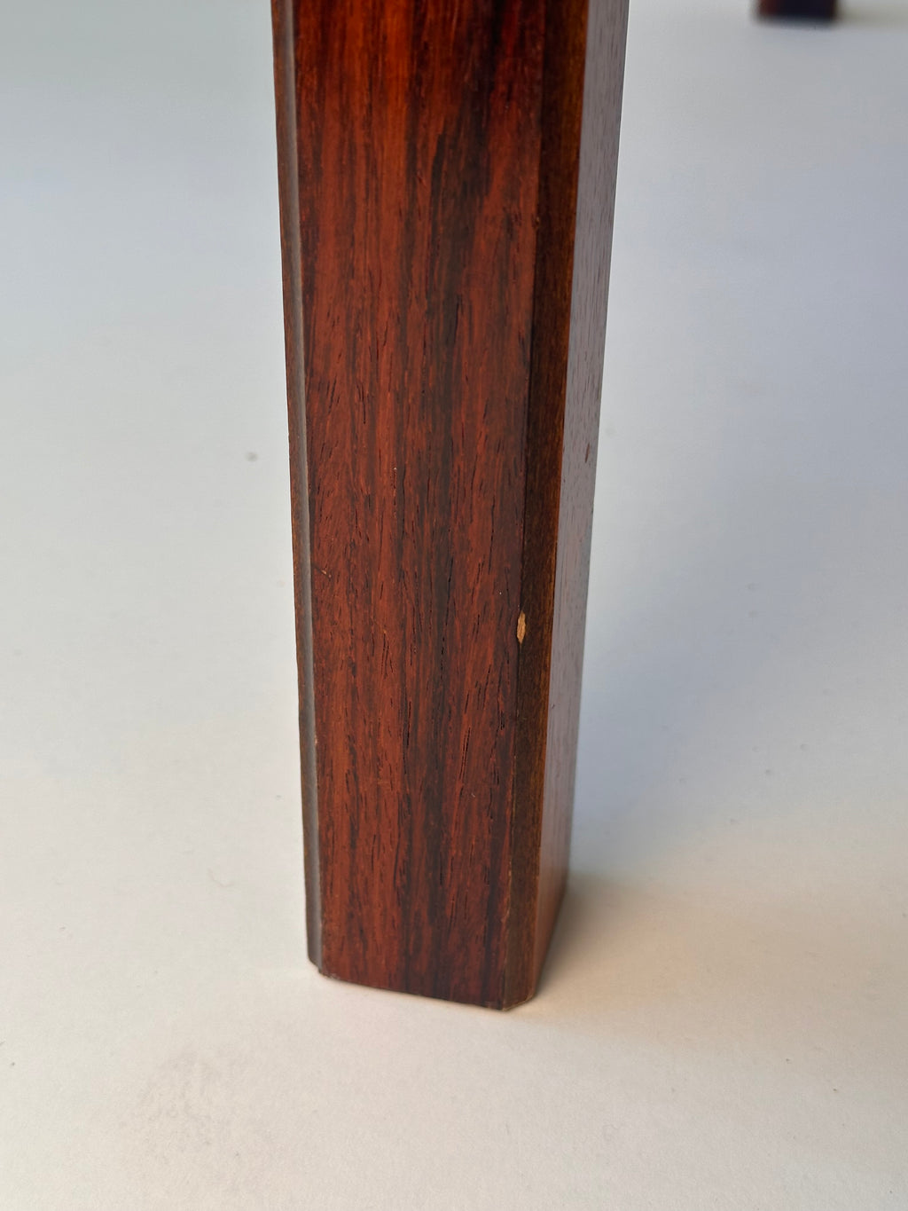 Table basse mid century en bois de rose par Møbelintarsia, Danemark