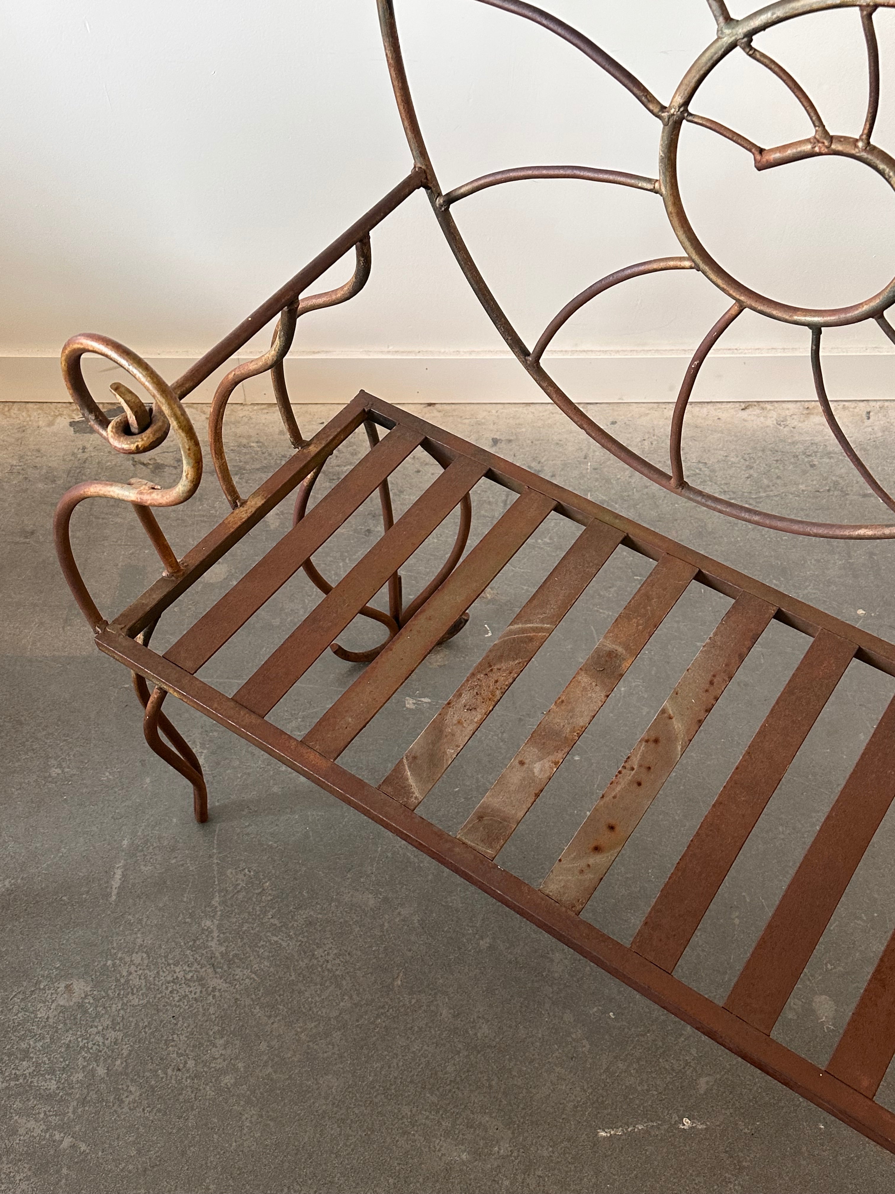 Banc « Nautilus Shell » vintage en fer forgé