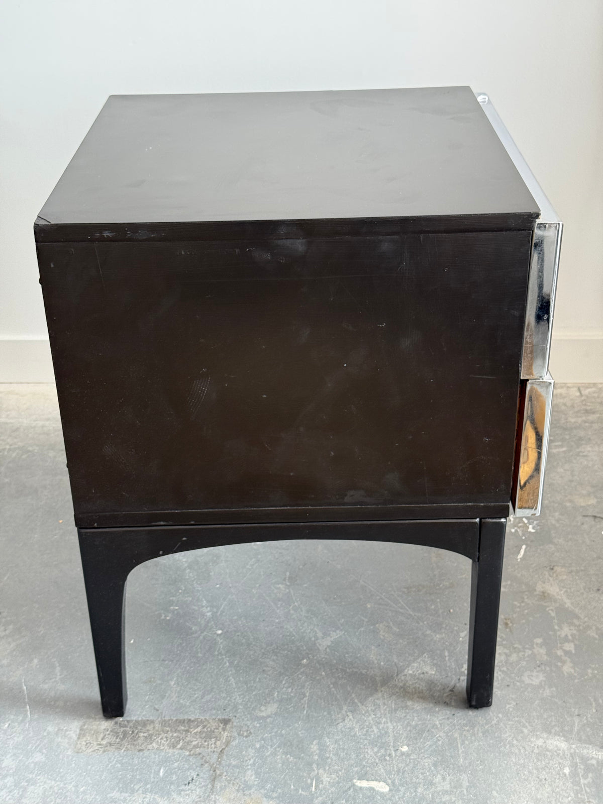 Paire de tables de chevet chromées par Henri Vallières, Québec 1970s