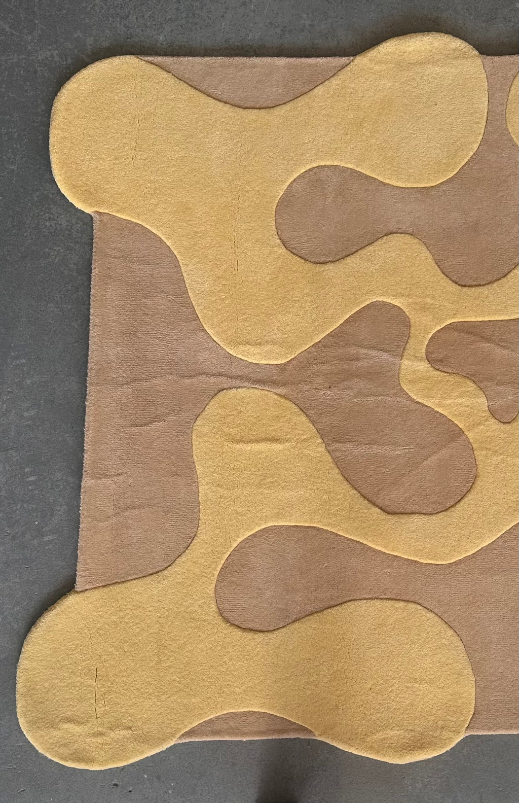 "Oops" rug by Mush Studios, in New Zealand wool, 2021