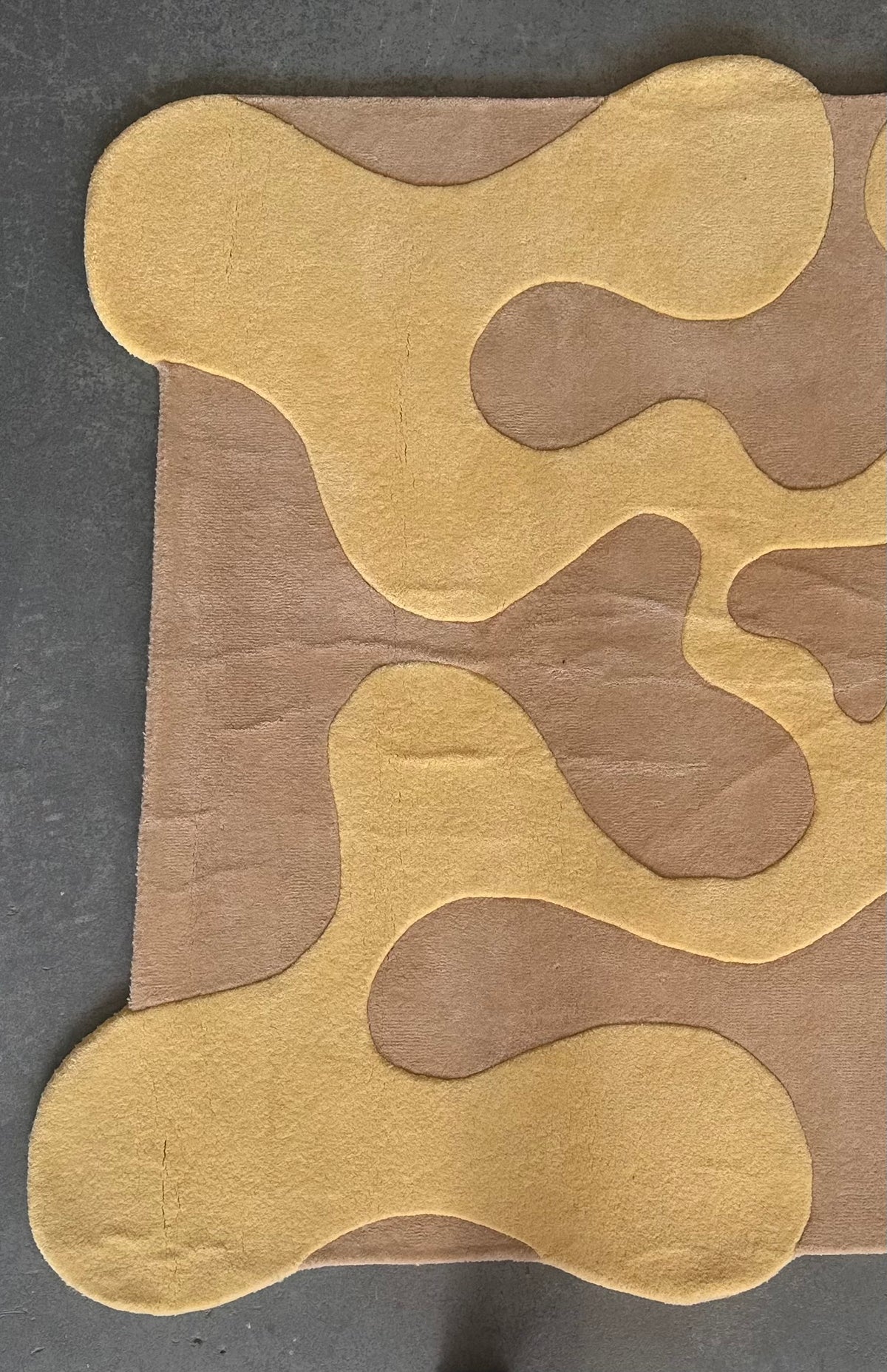 "Oops" rug by Mush Studios, in New Zealand wool, 2021