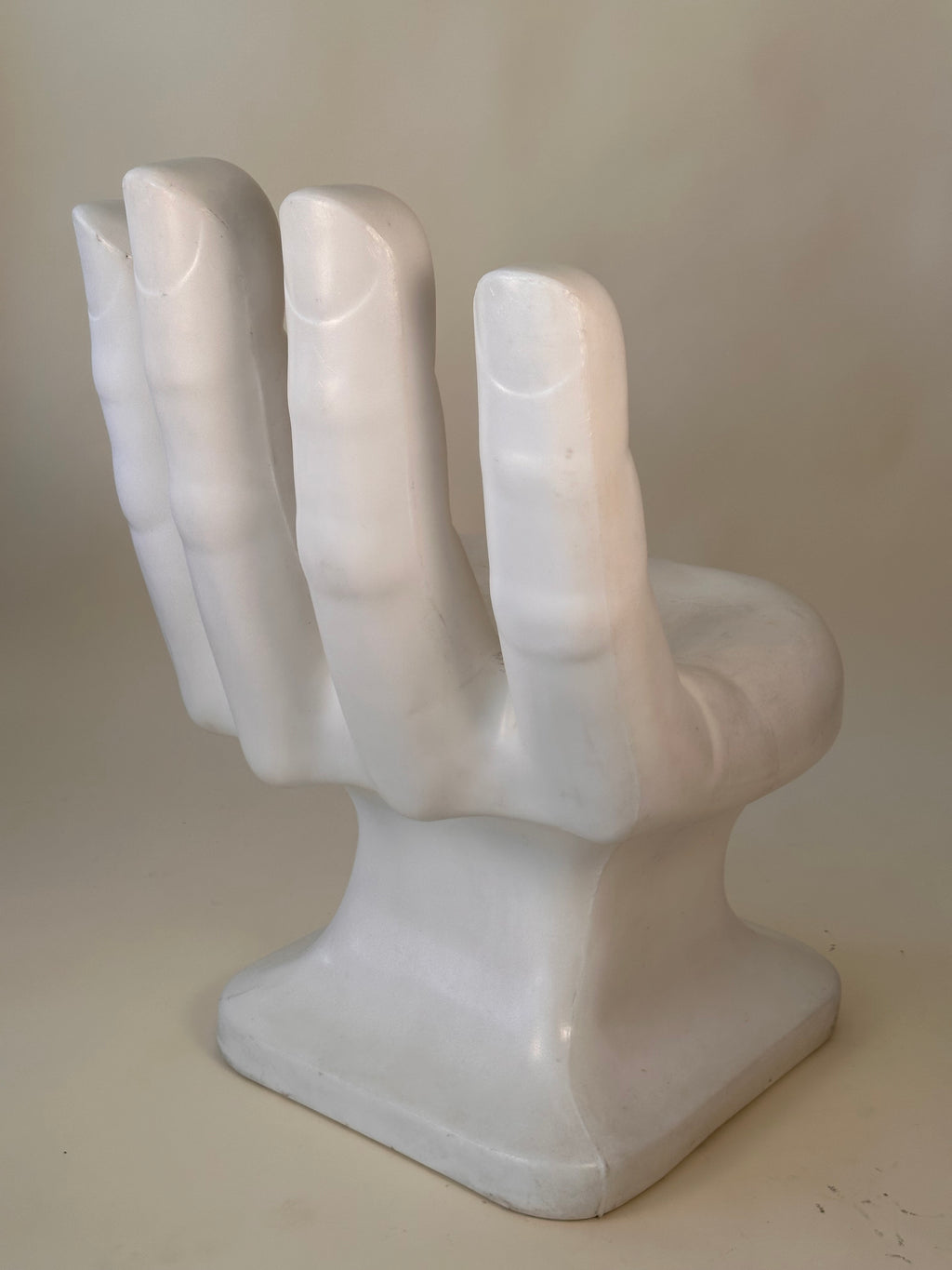 Chaise « Main » en plastique par RMIC, 1970s