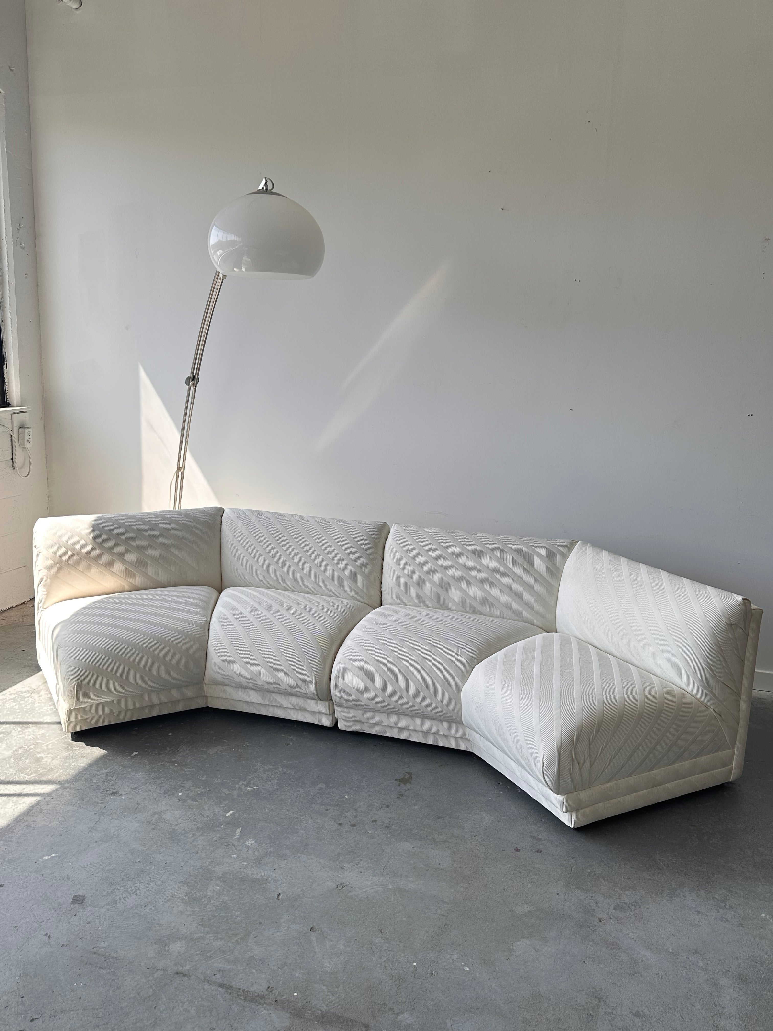 Divan modulaire blanc par Bernhardt