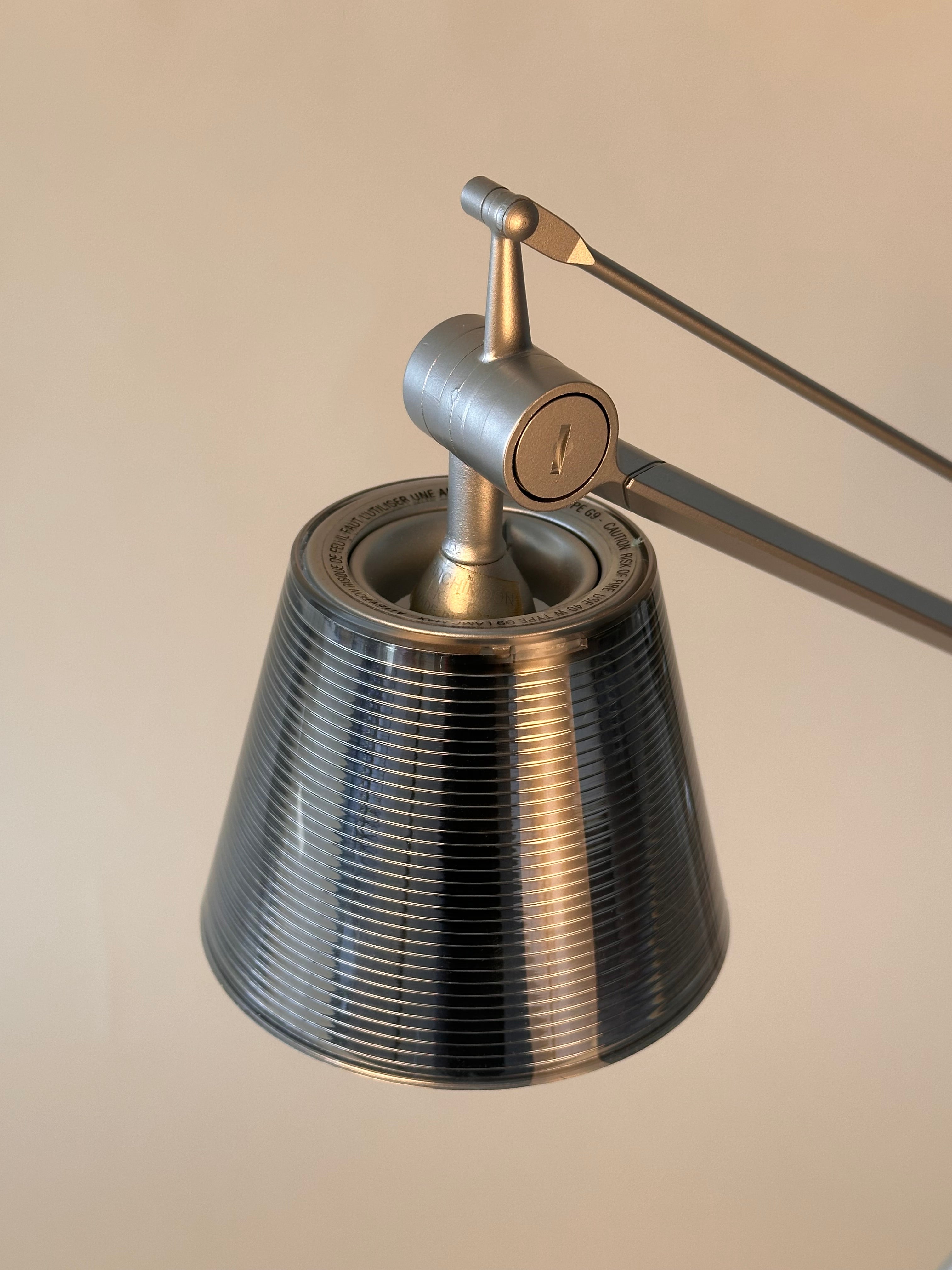 Lampe de bureau "Archimoon K" par Philippe Starck pour Flos, fait en Italie 2000s