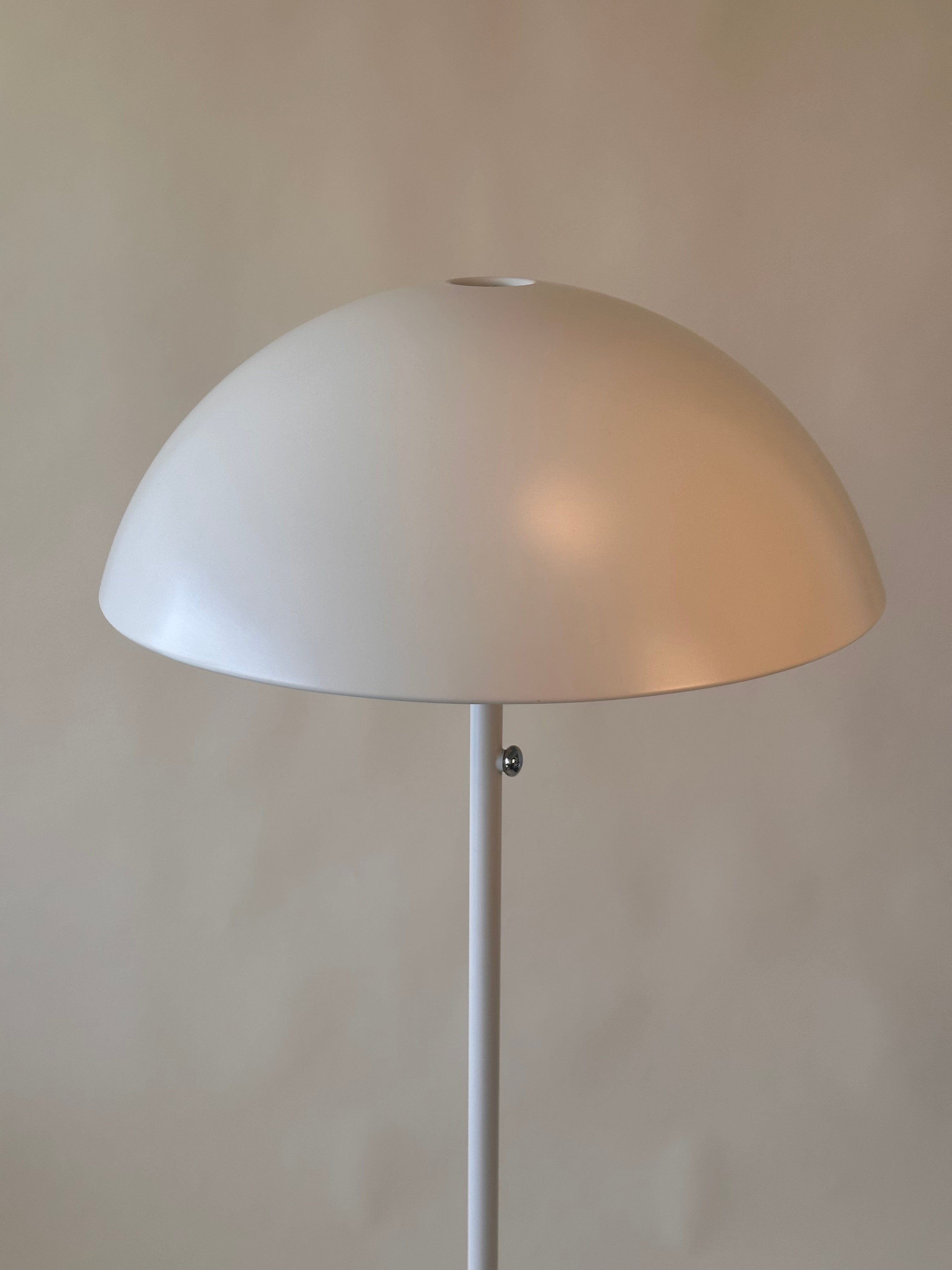 Lampe sur pieds 365+ brasa par A Nilsson, H Preutz and T Eliasson pour ikea