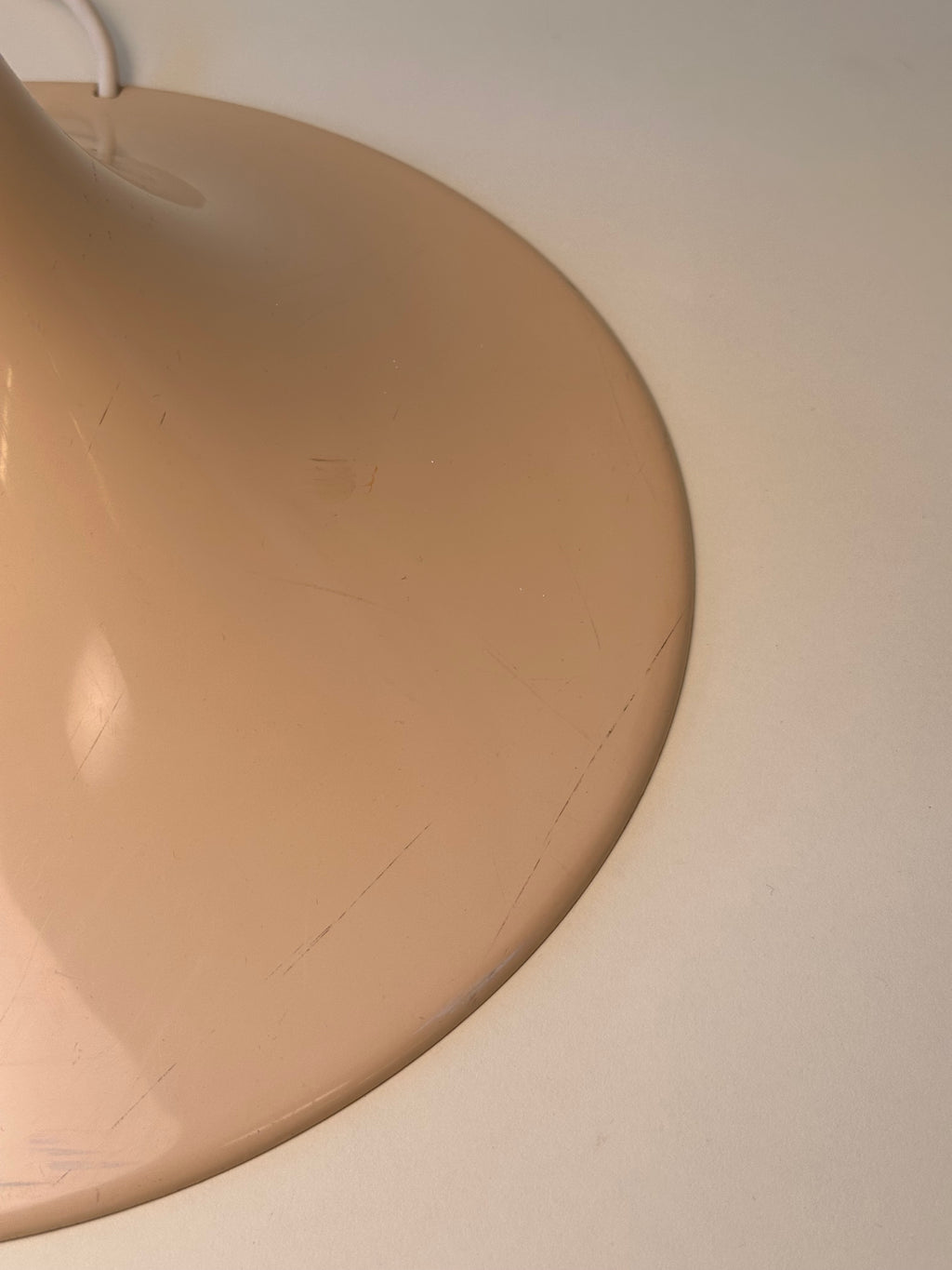 Lampadaire Panthella par Verner Panton pour Louis Poulsen, 1971