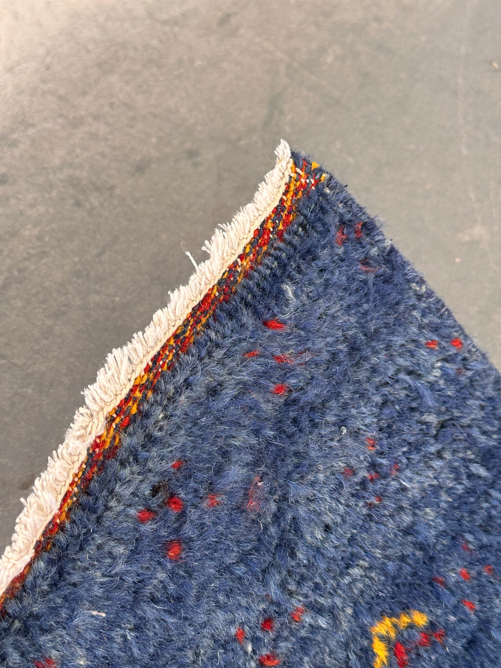 Tapis Persan « Gabbeh » noué à la main