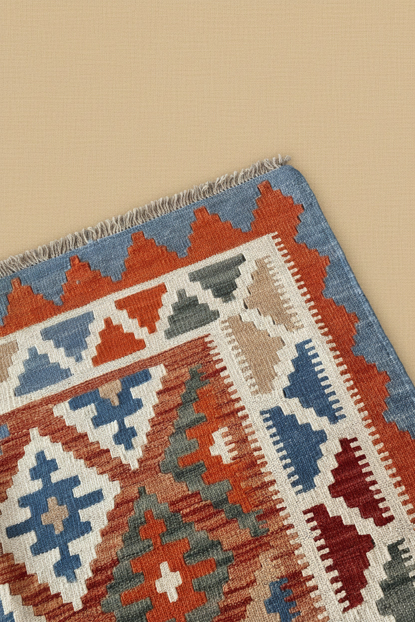 Vintage hand-woven flat-weave "Kilim" rug