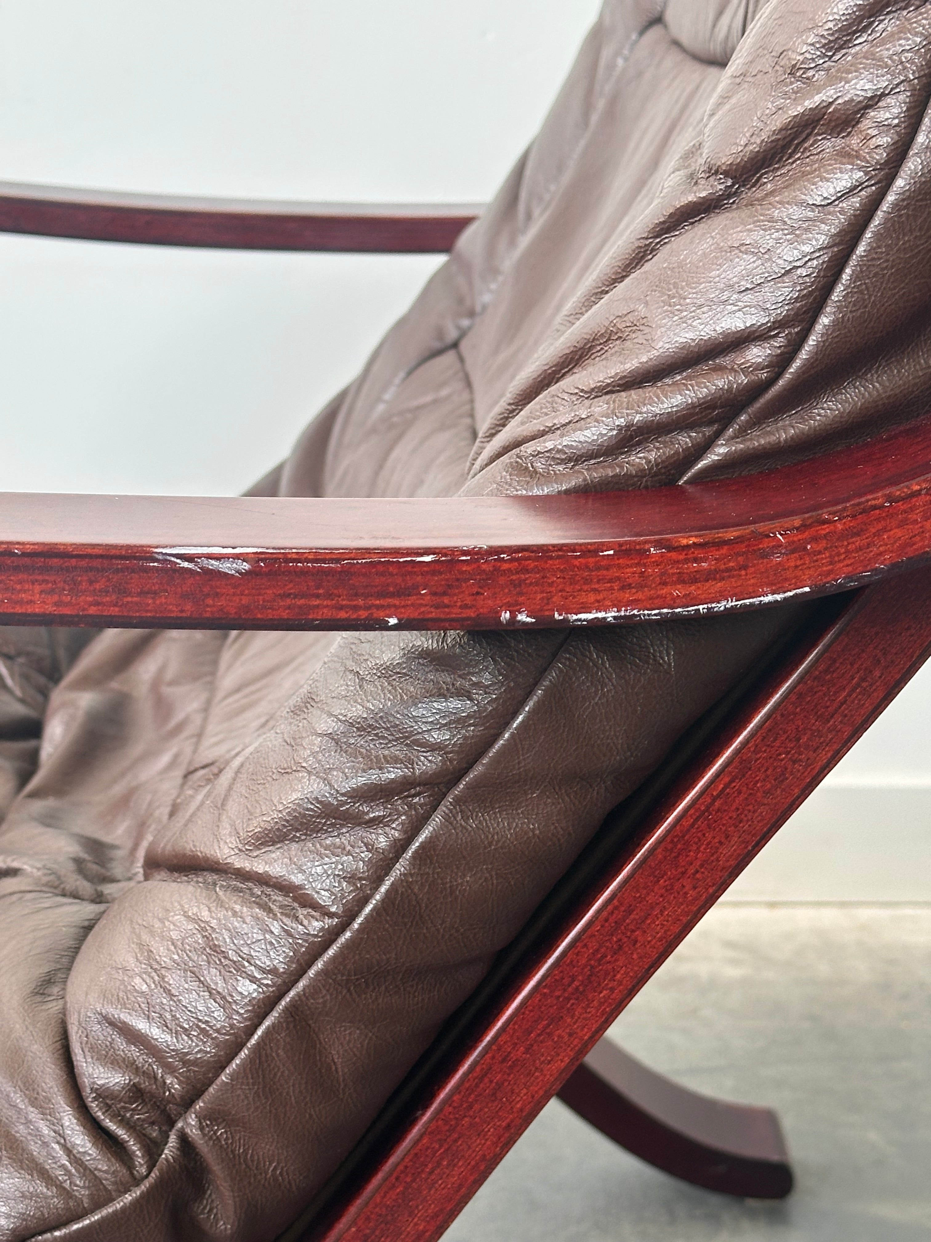 Chaise de lounge scandinave par Plydesigns, 1970s 🇨🇦