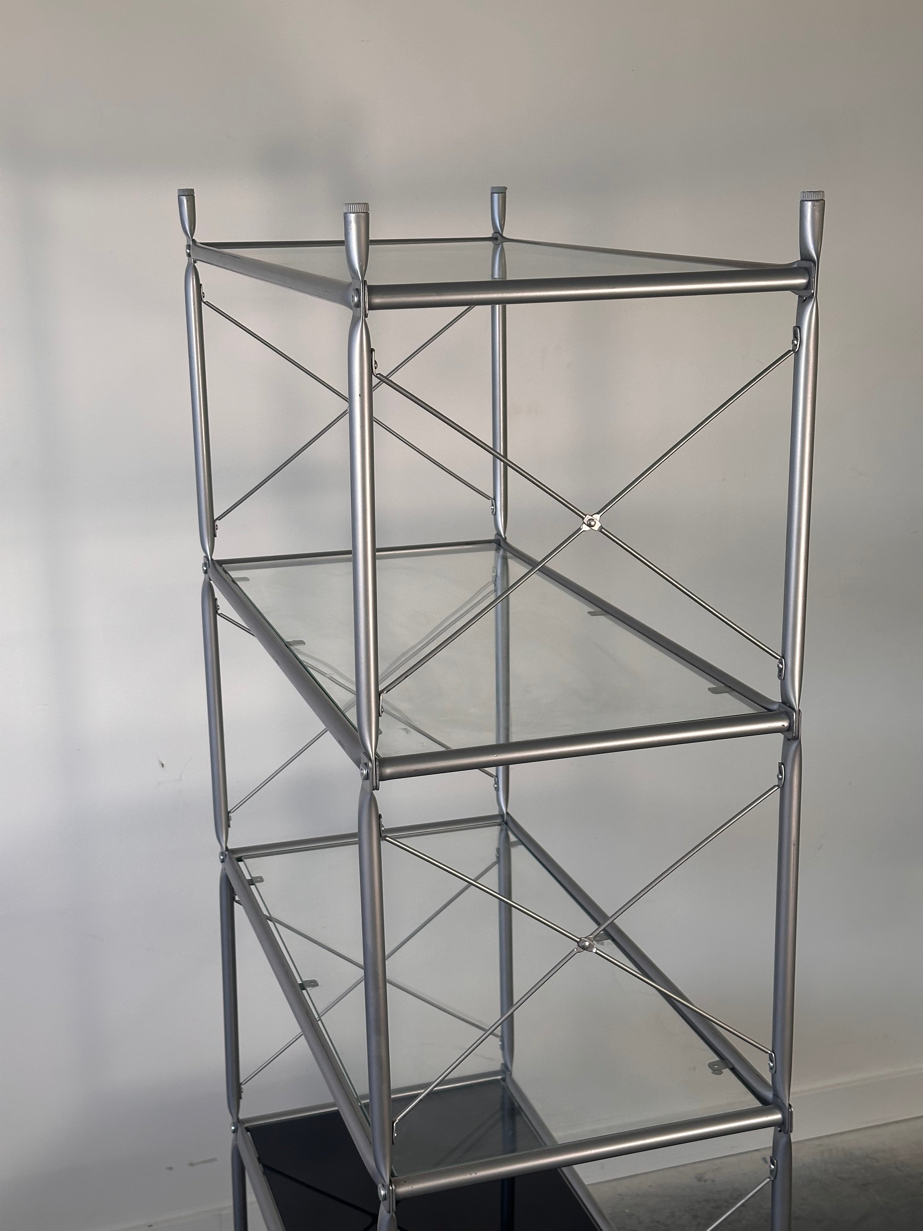 Bibliothèque modulaire « LAXVIK » par Jon Karlsson pour IKEA