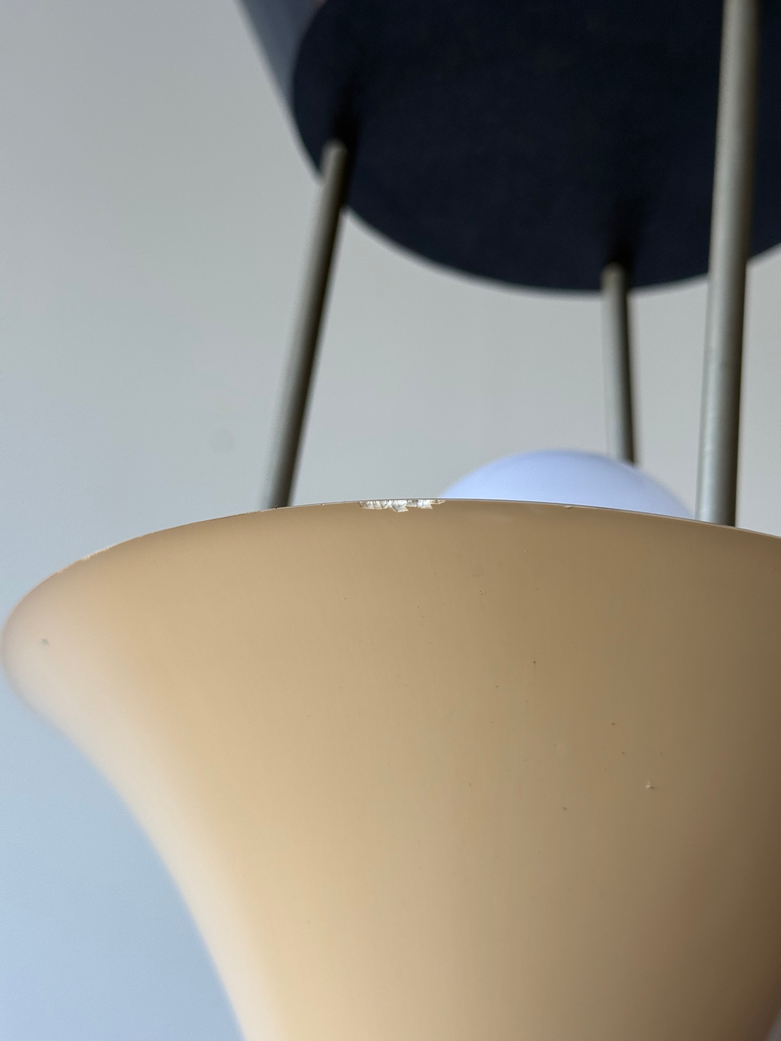 Lampadaire Panthella par Verner Panton pour Louis Poulsen, 1971