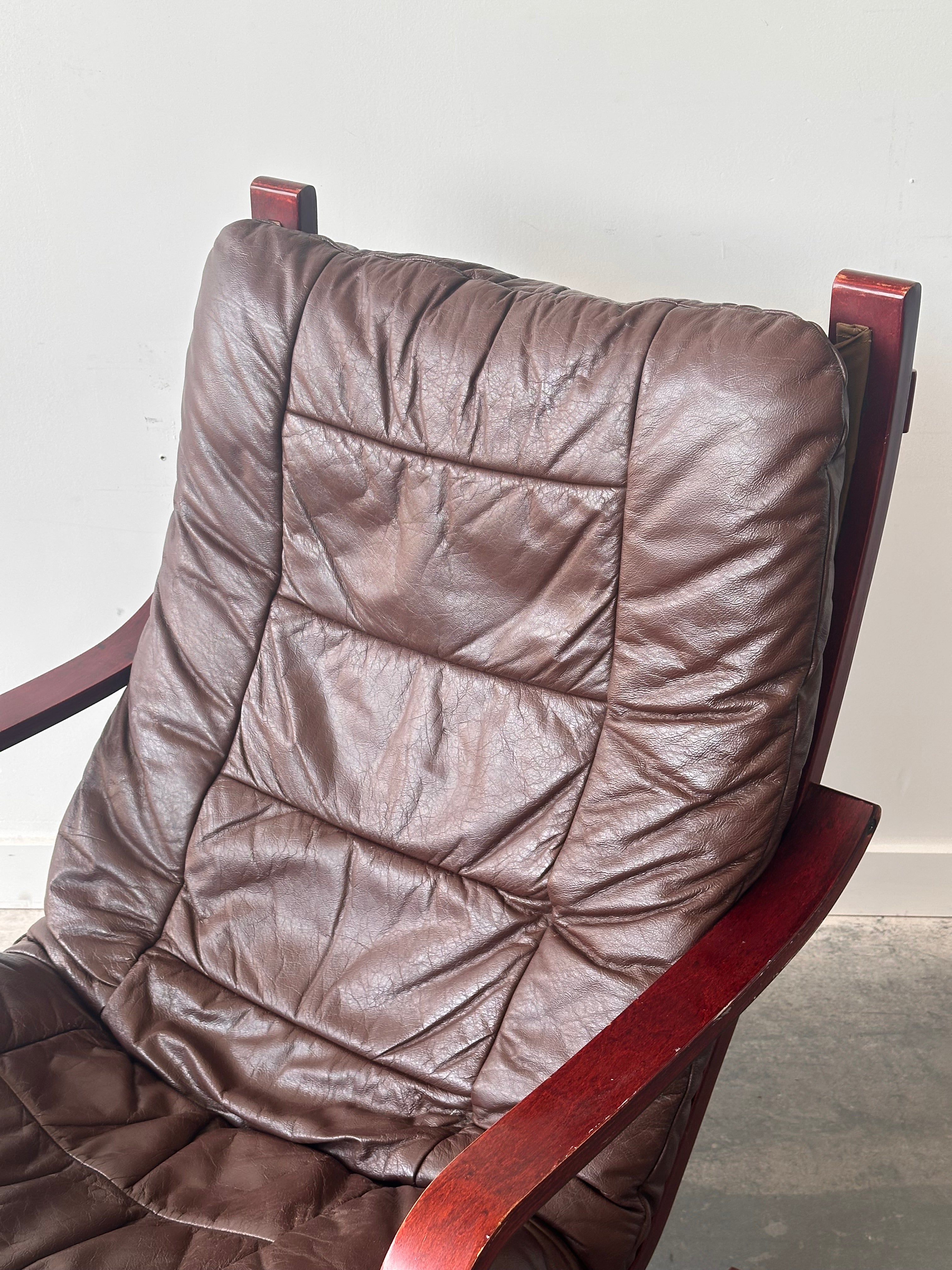 Chaise de lounge scandinave par Plydesigns, 1970s 🇨🇦