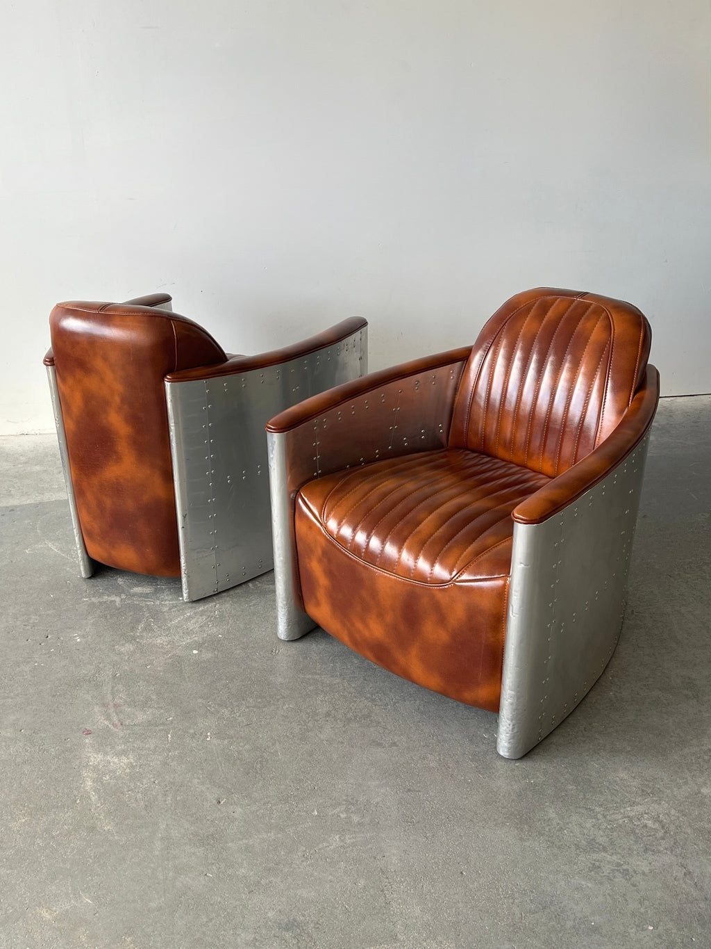 fauteuil lounge “Aviator” par Restoration Hardware