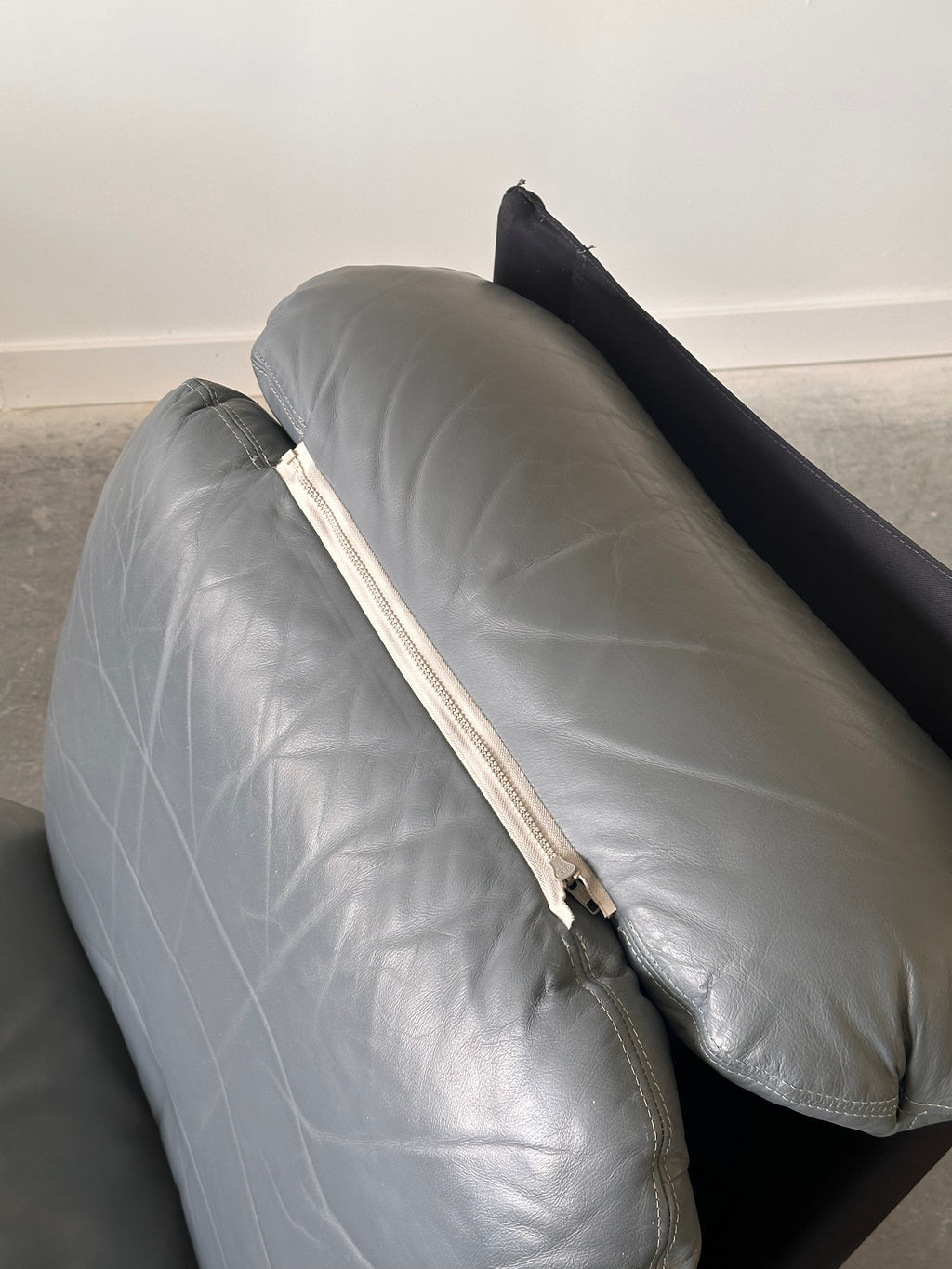 Chaise de lounge vintage en cuir avec Ottoman