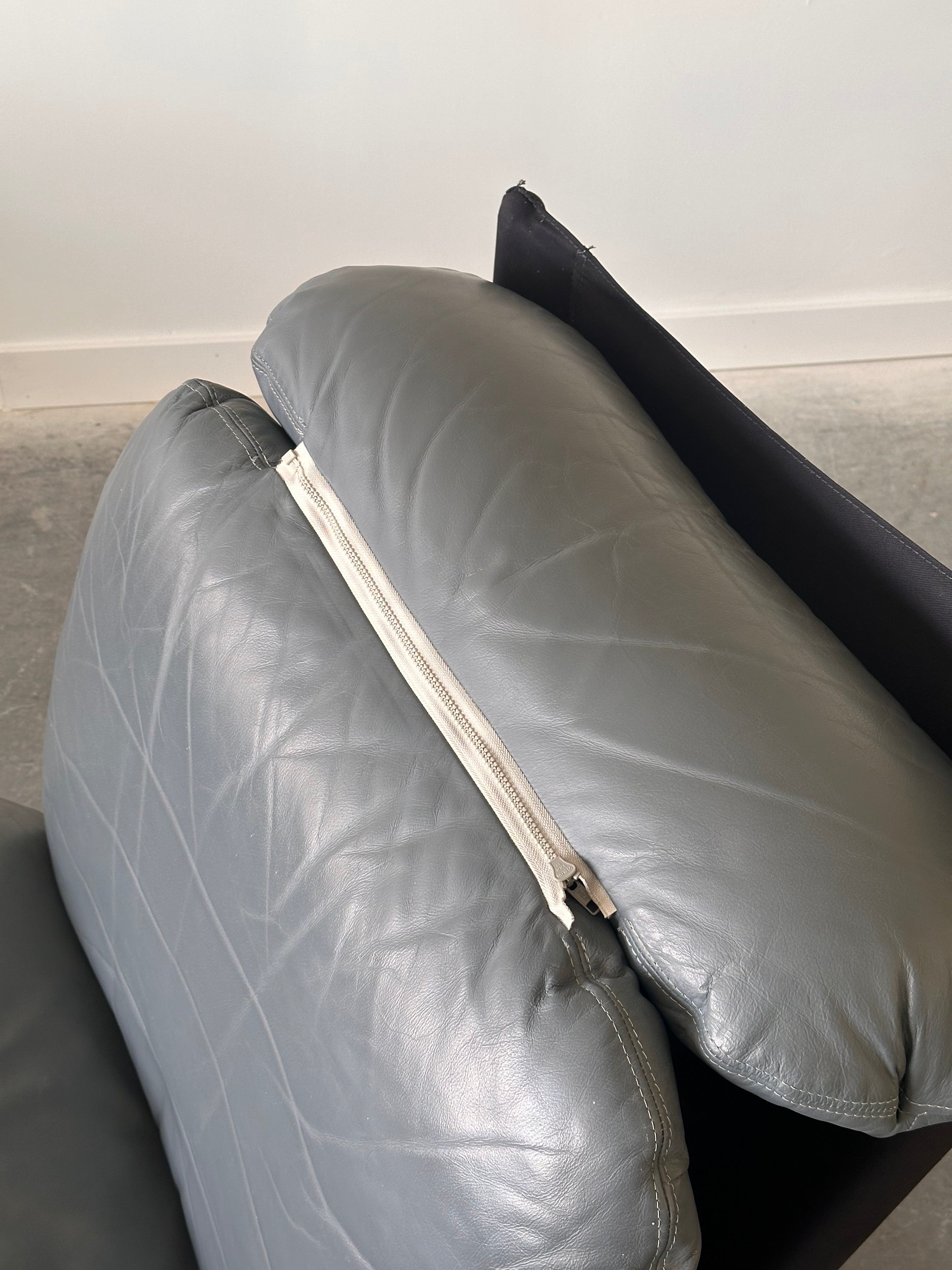 Chaise de lounge vintage en cuir avec Ottoman