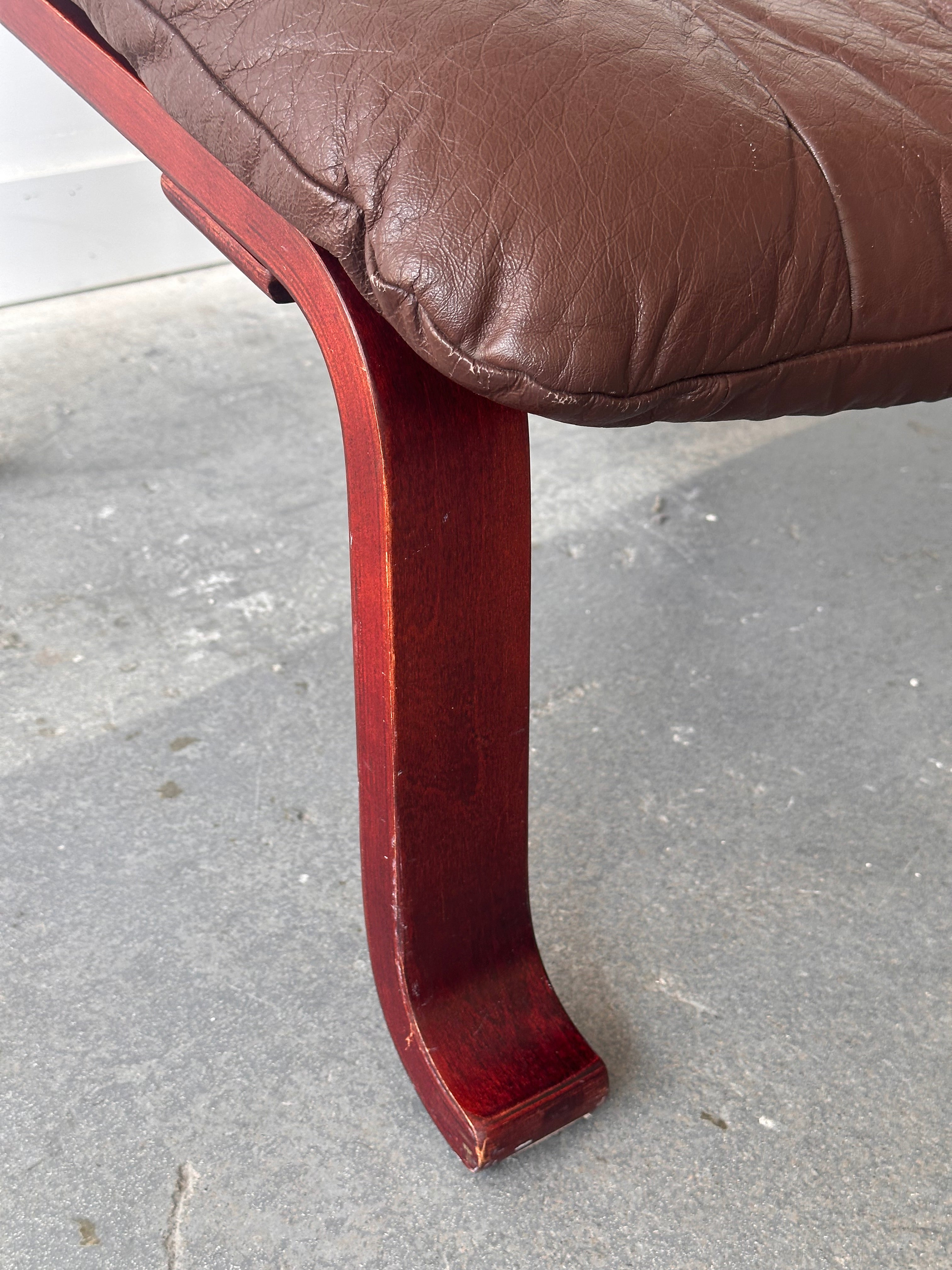 Chaise de lounge scandinave par Plydesigns, 1970s 🇨🇦