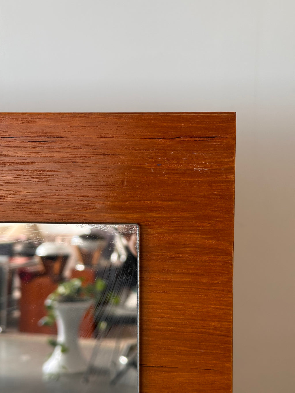 Vanité mid century en bois teck