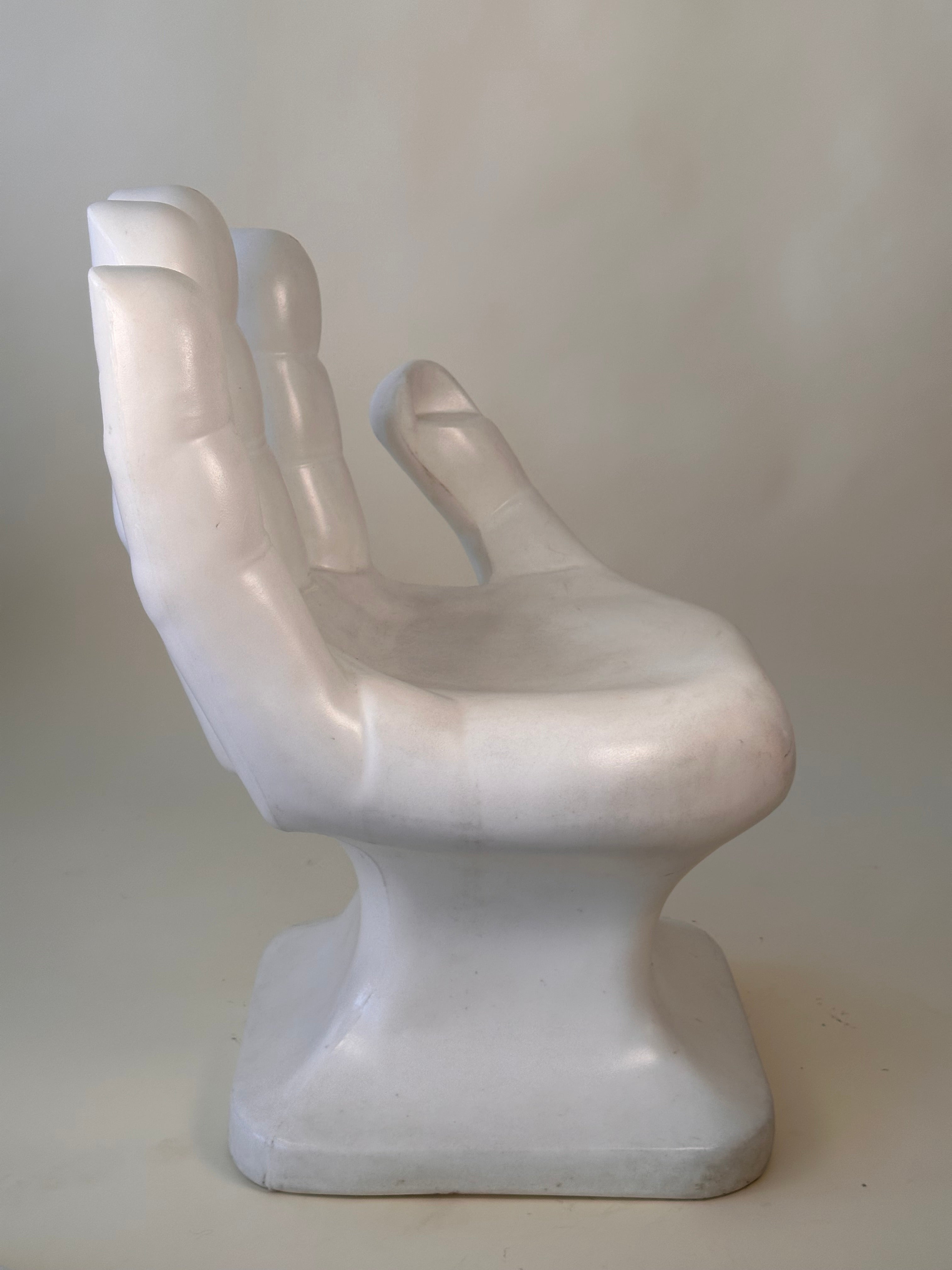 Chaise « Main » en plastique par RMIC, 1970s