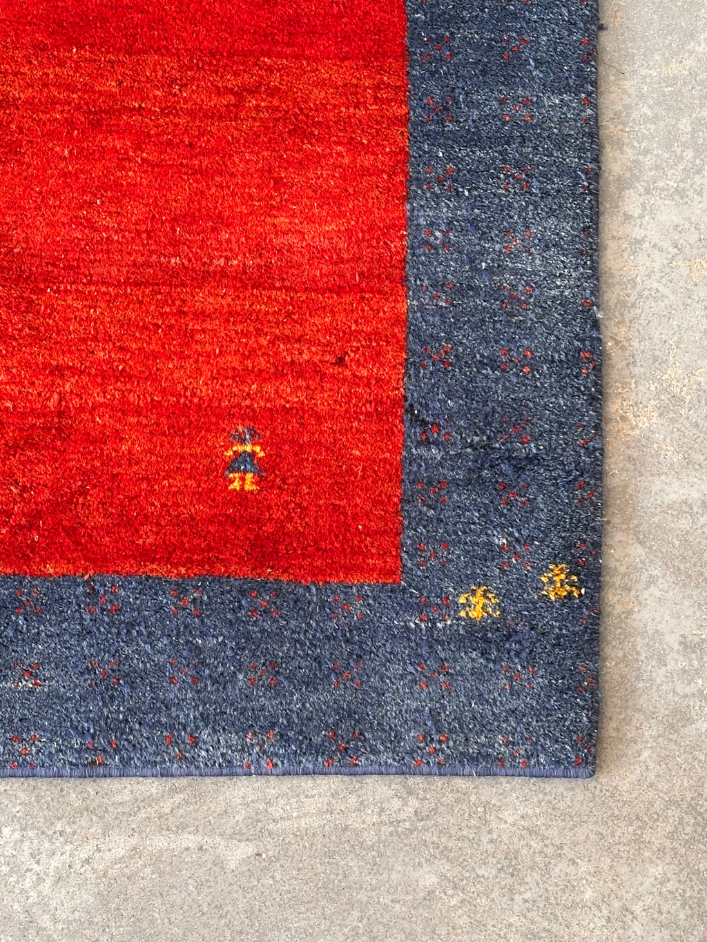 Tapis Persan « Gabbeh » noué à la main
