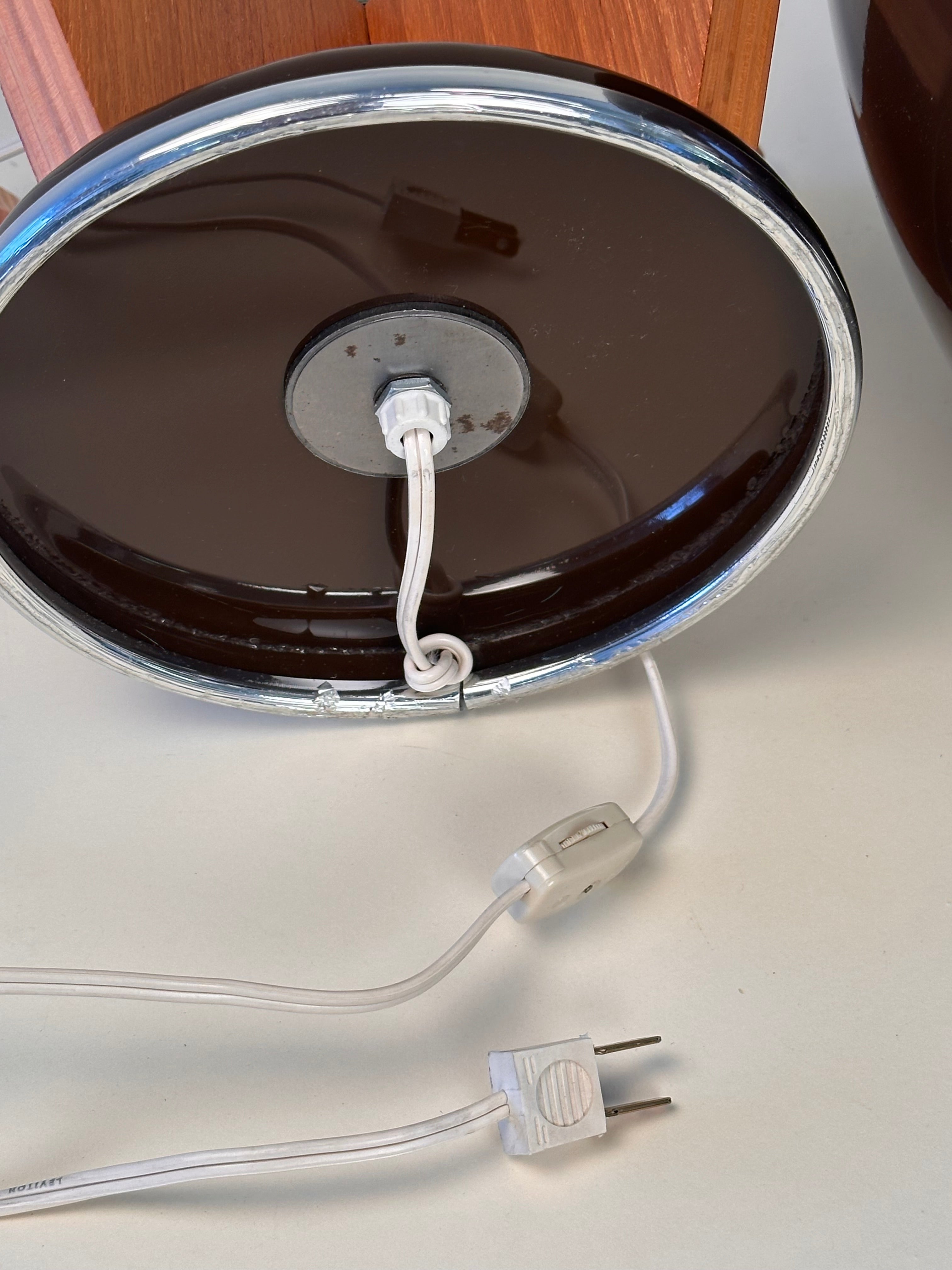 Lampe de table Space Age en plastique & base en chêne