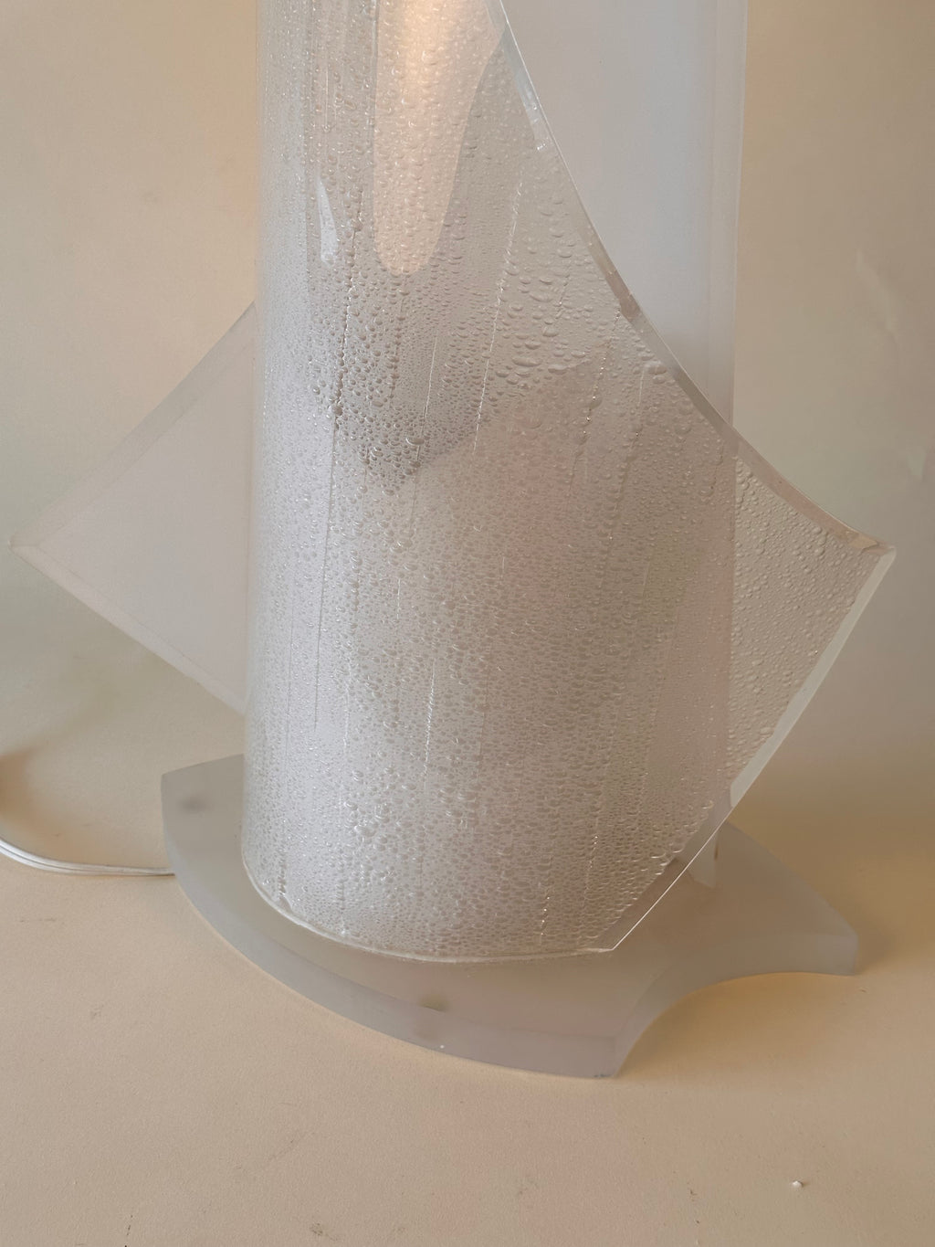 Lampe de table par Roger Rougier