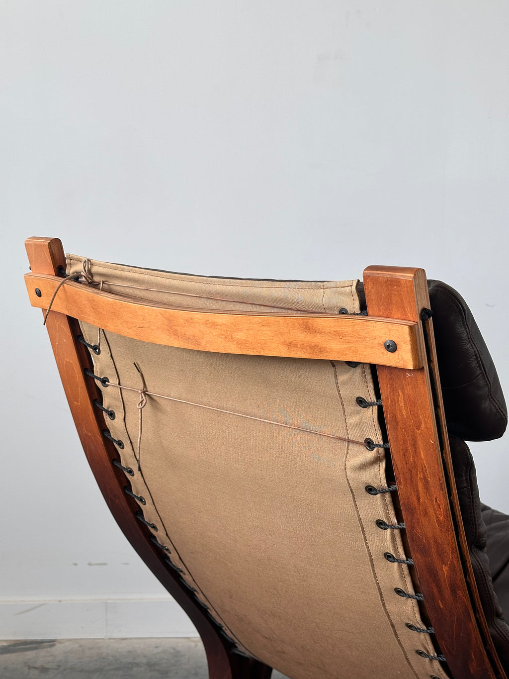 Chaise de lounge scandinave par Plydesigns, 1970s 🇨🇦
