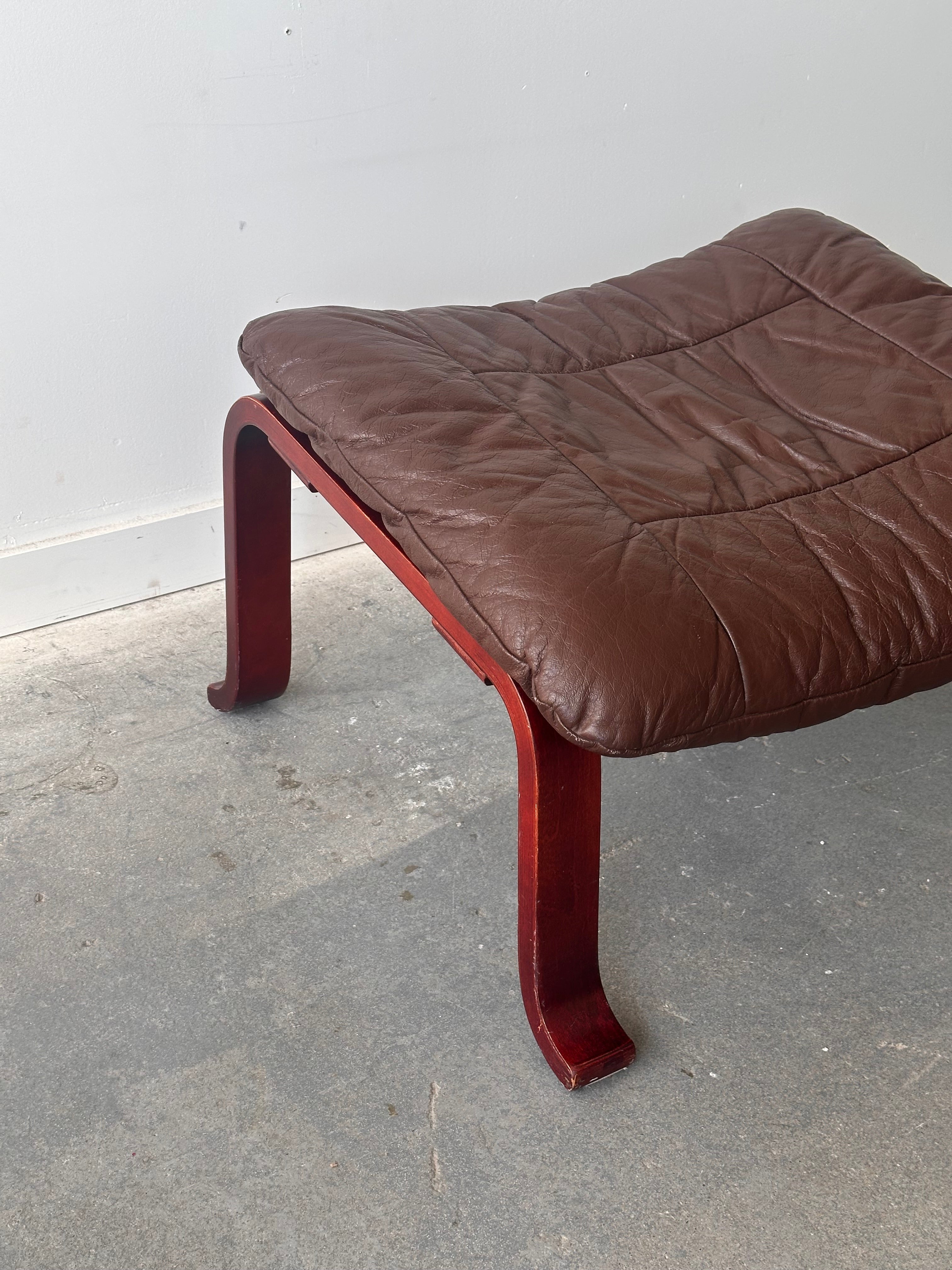 Chaise de lounge scandinave par Plydesigns, 1970s 🇨🇦