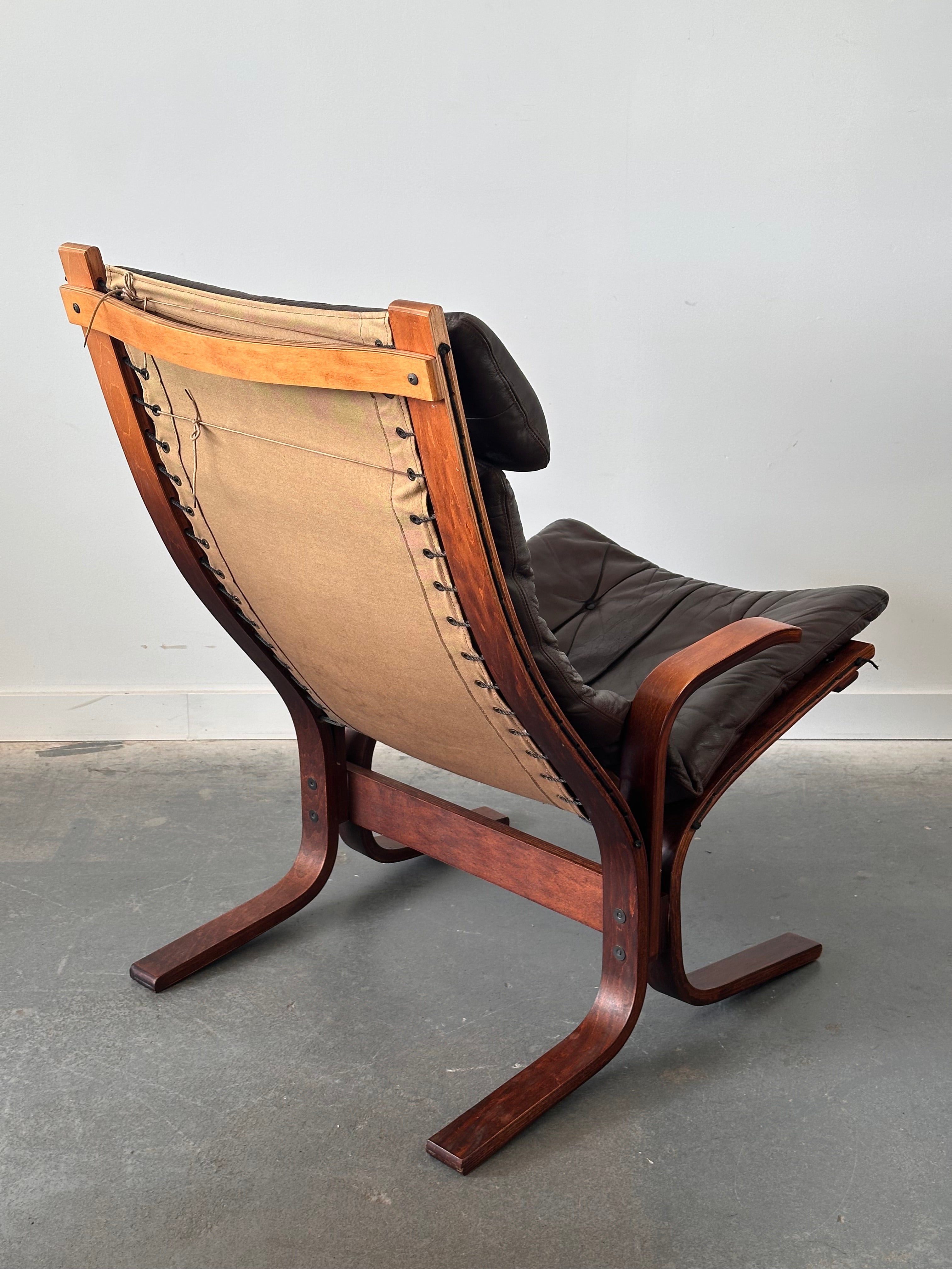 Chaise de lounge scandinave par Plydesigns, 1970s 🇨🇦