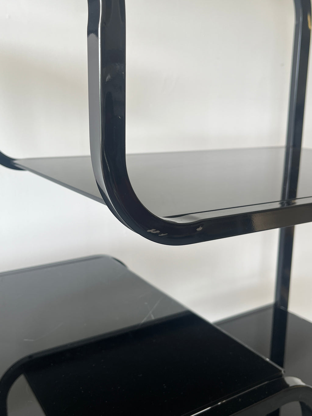 Étagère modulaire postmoderne dans le style de Milo Baughman