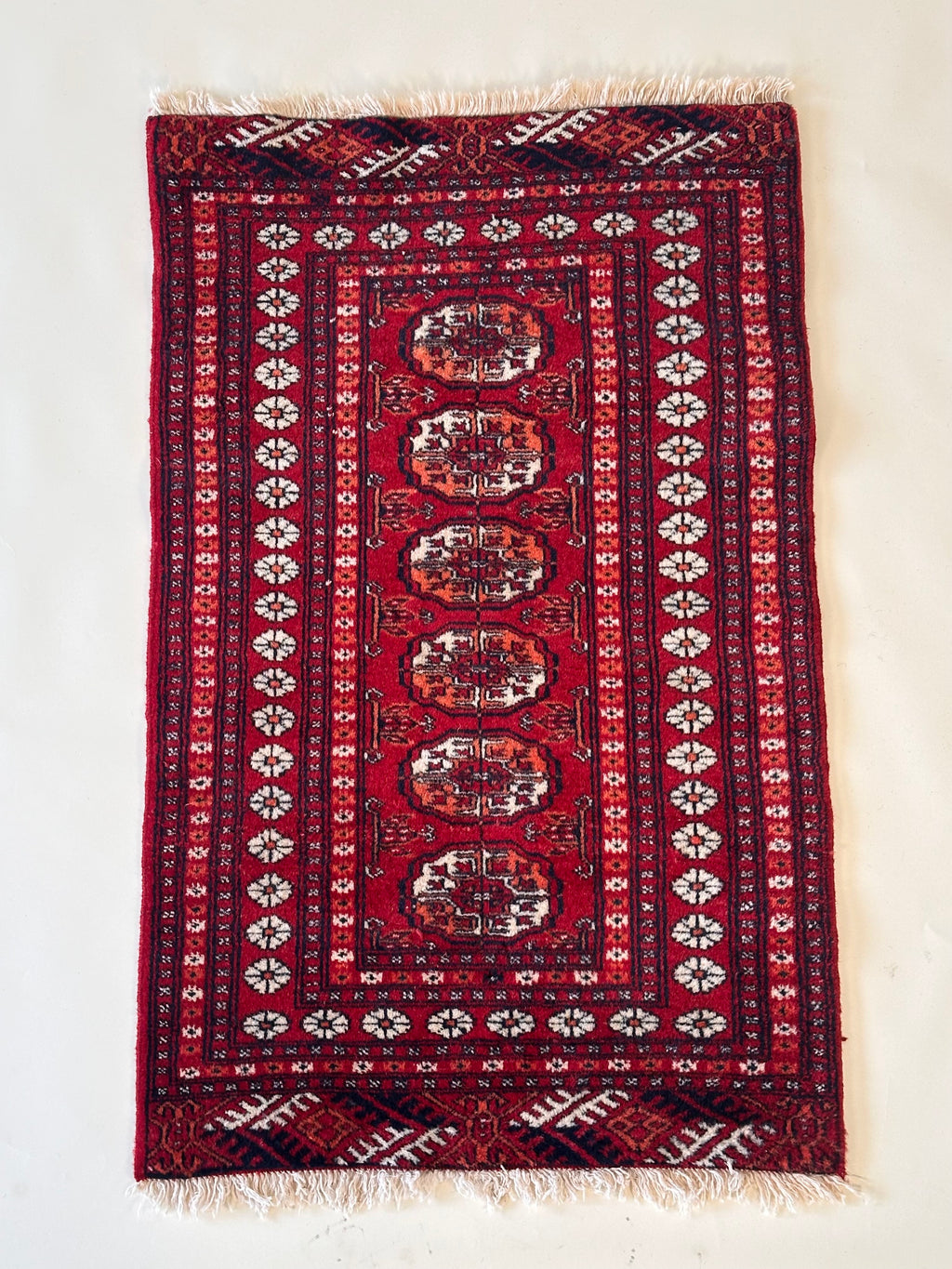 Tapis Bokhara vintage en laine,noué à la main