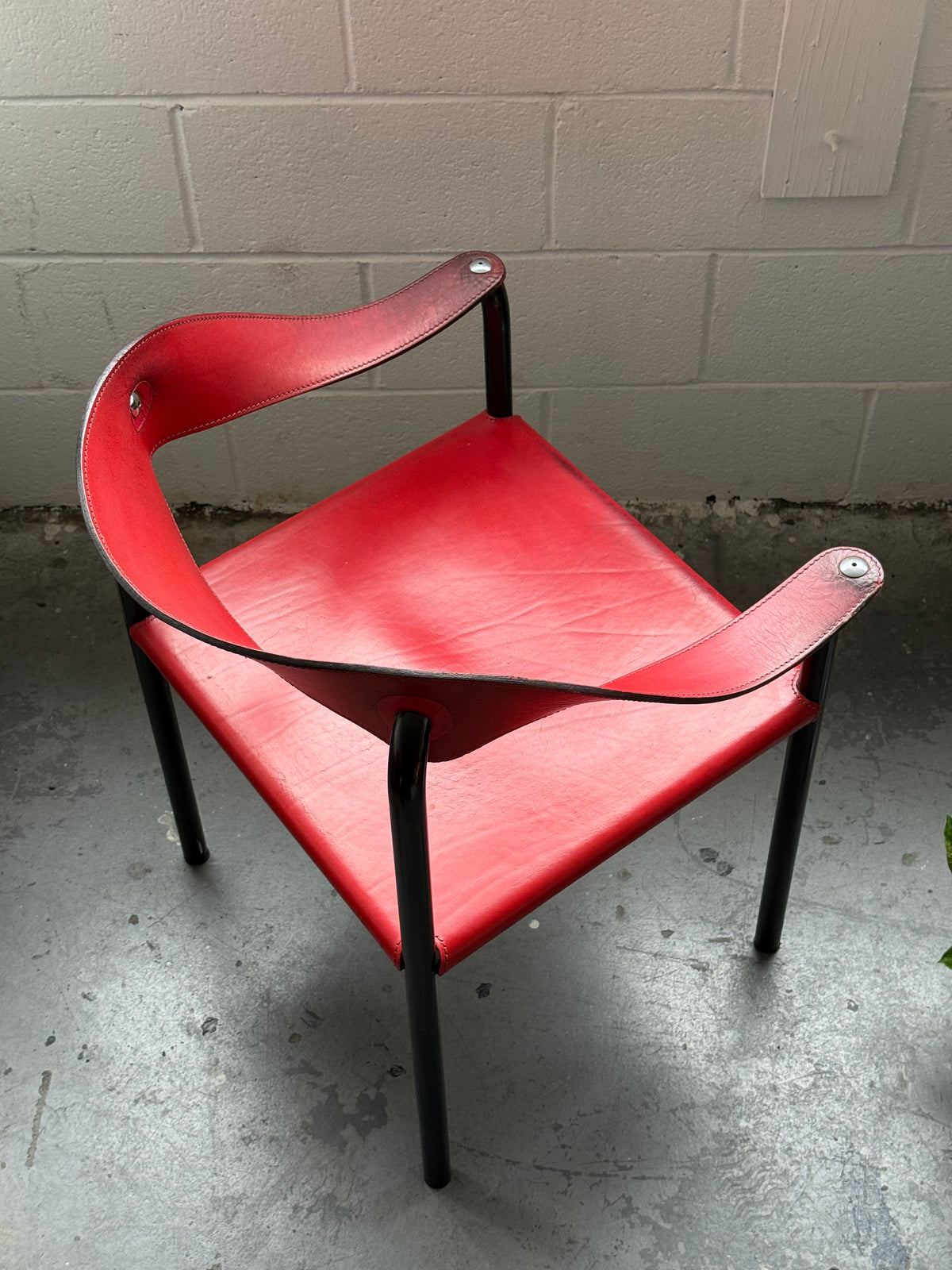 Chaise d’appoint en cuir véritable par Artelano, France 1980s