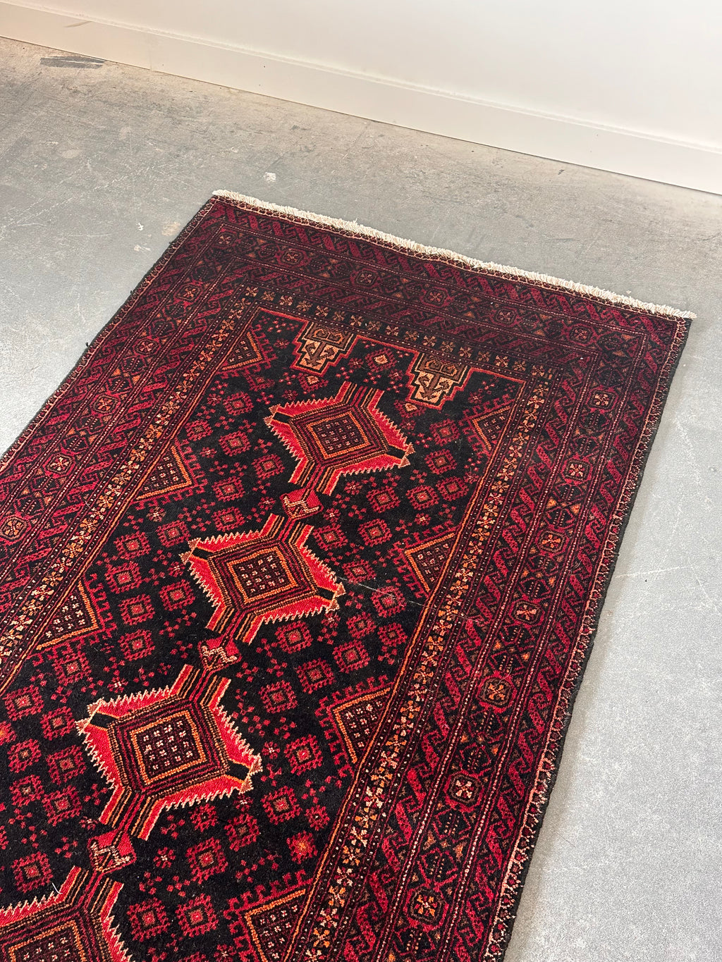 Tapis vintage perse en longueur