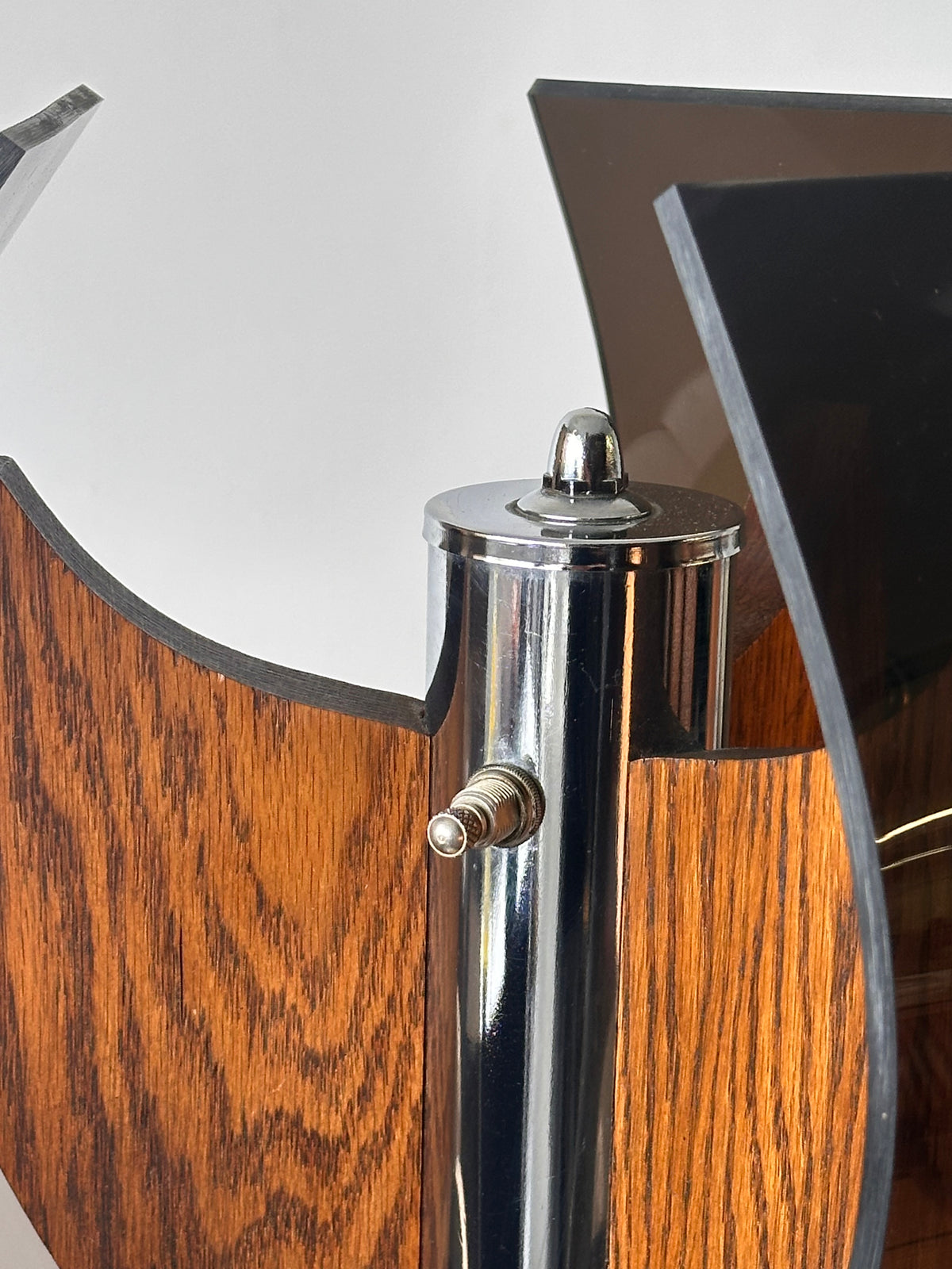 Grande lampe de table mid century à globes chromés