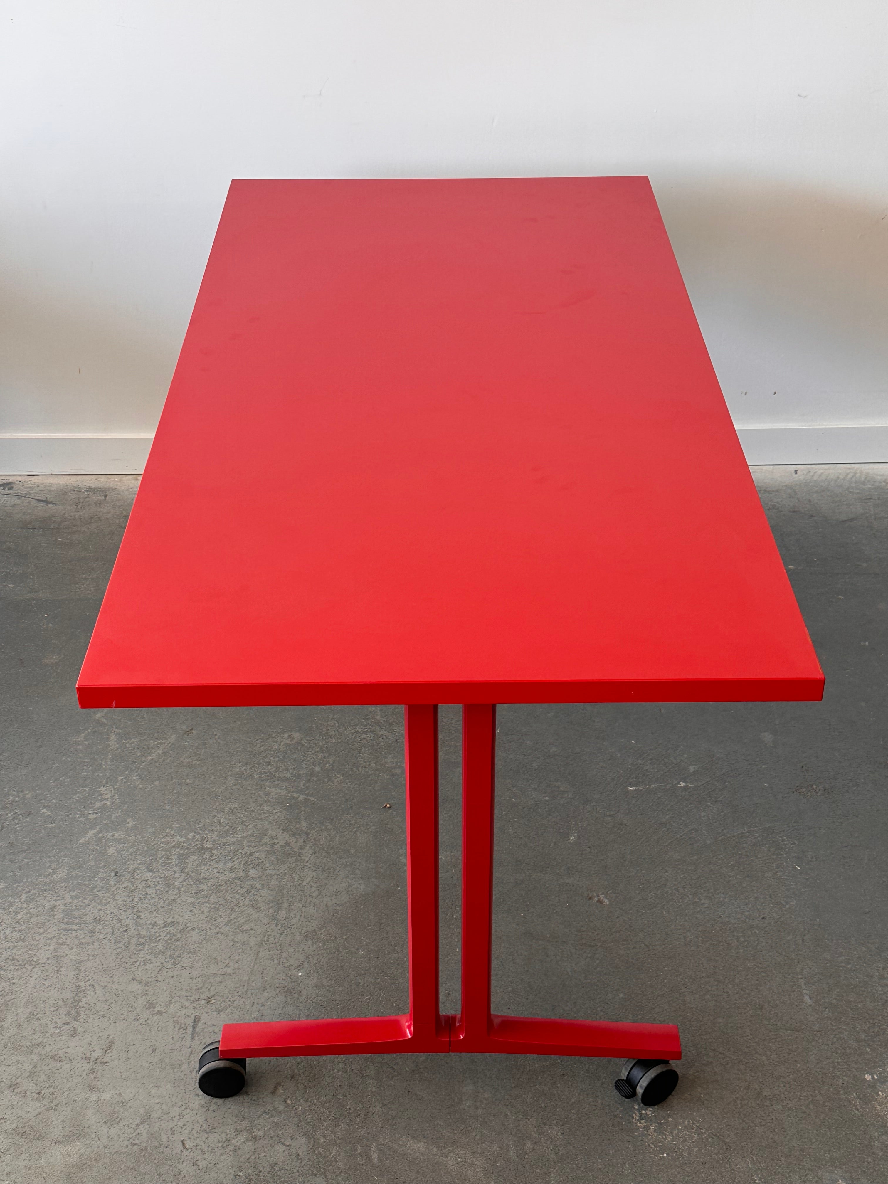 Table de conférence "everywhere Flip Top" par Dan Grabowski pour Herman Miller, 2020