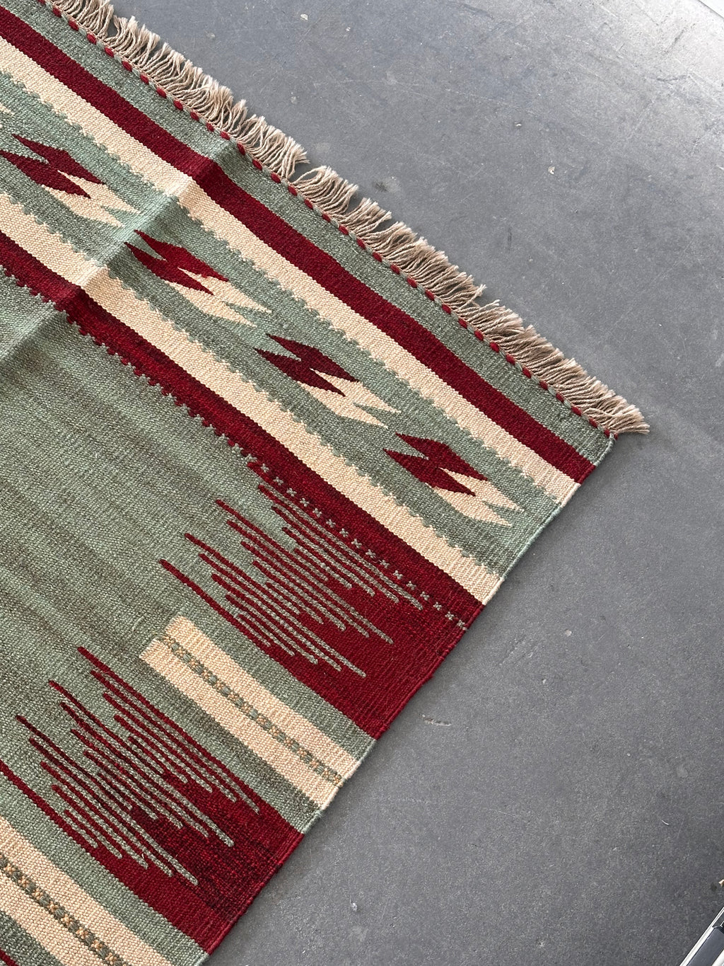 Hand-woven flat "Kilim" rug, Navajo style