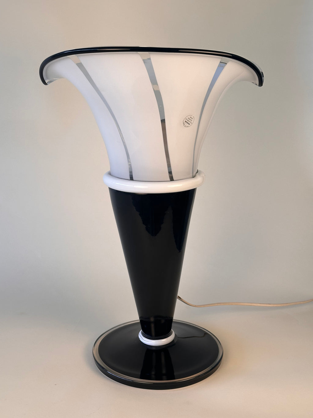 Lampe de table "Cup" en verre de Murano, fabriqué en Italie