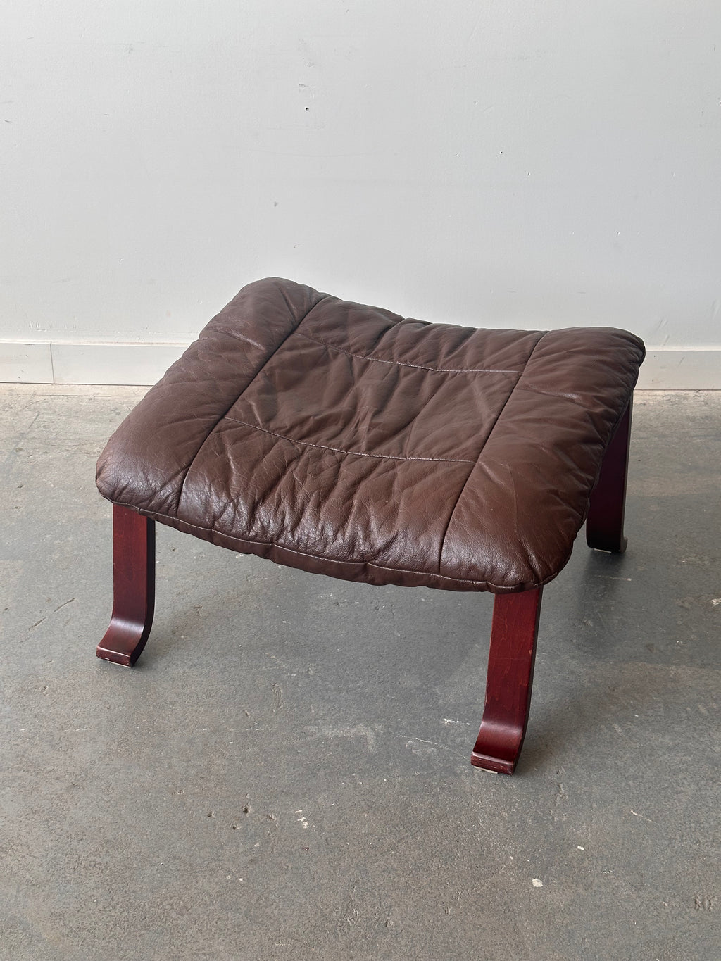 Chaise de lounge scandinave par Plydesigns, 1970s 🇨🇦