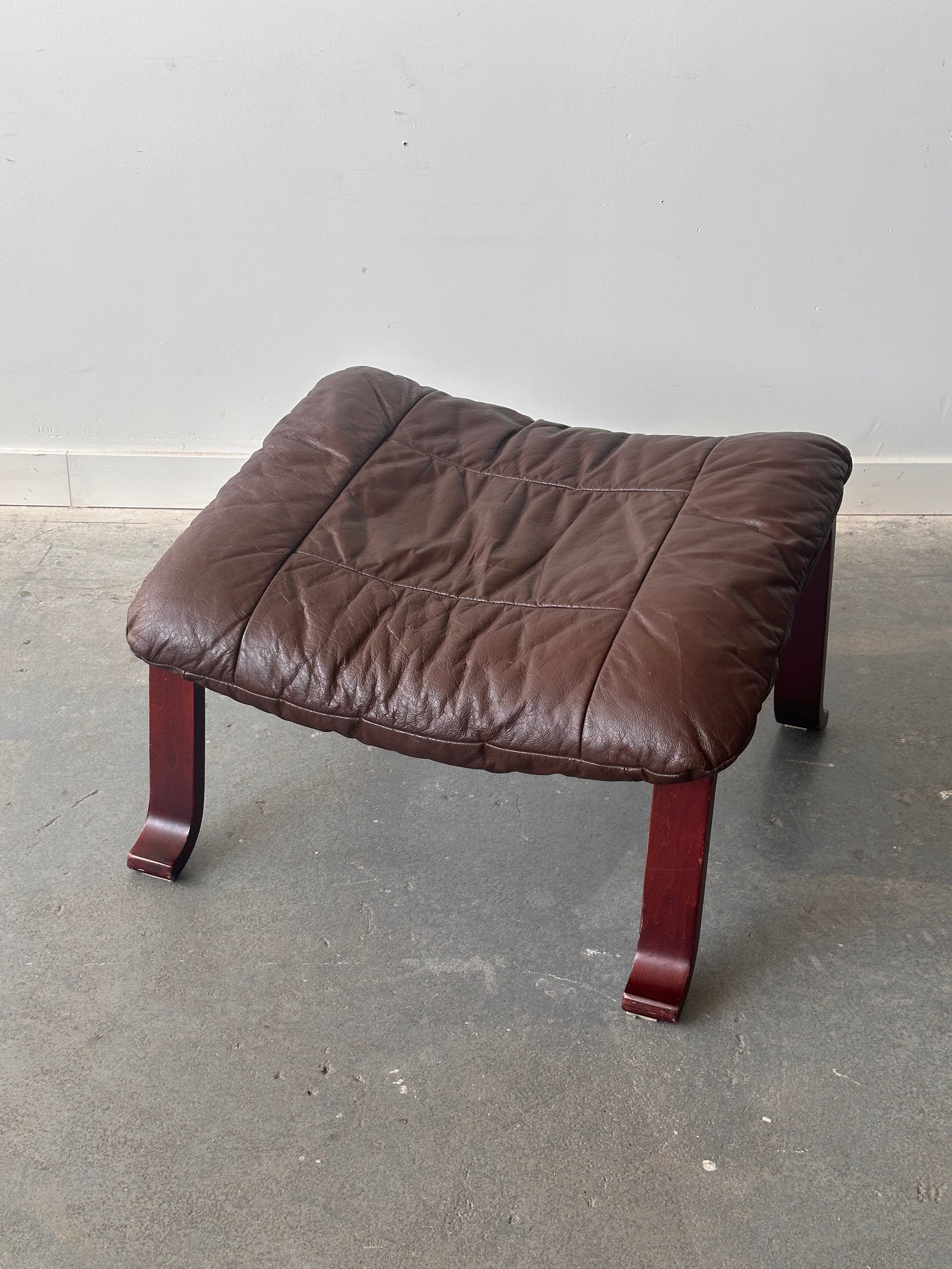 Chaise de lounge scandinave par Plydesigns, 1970s 🇨🇦
