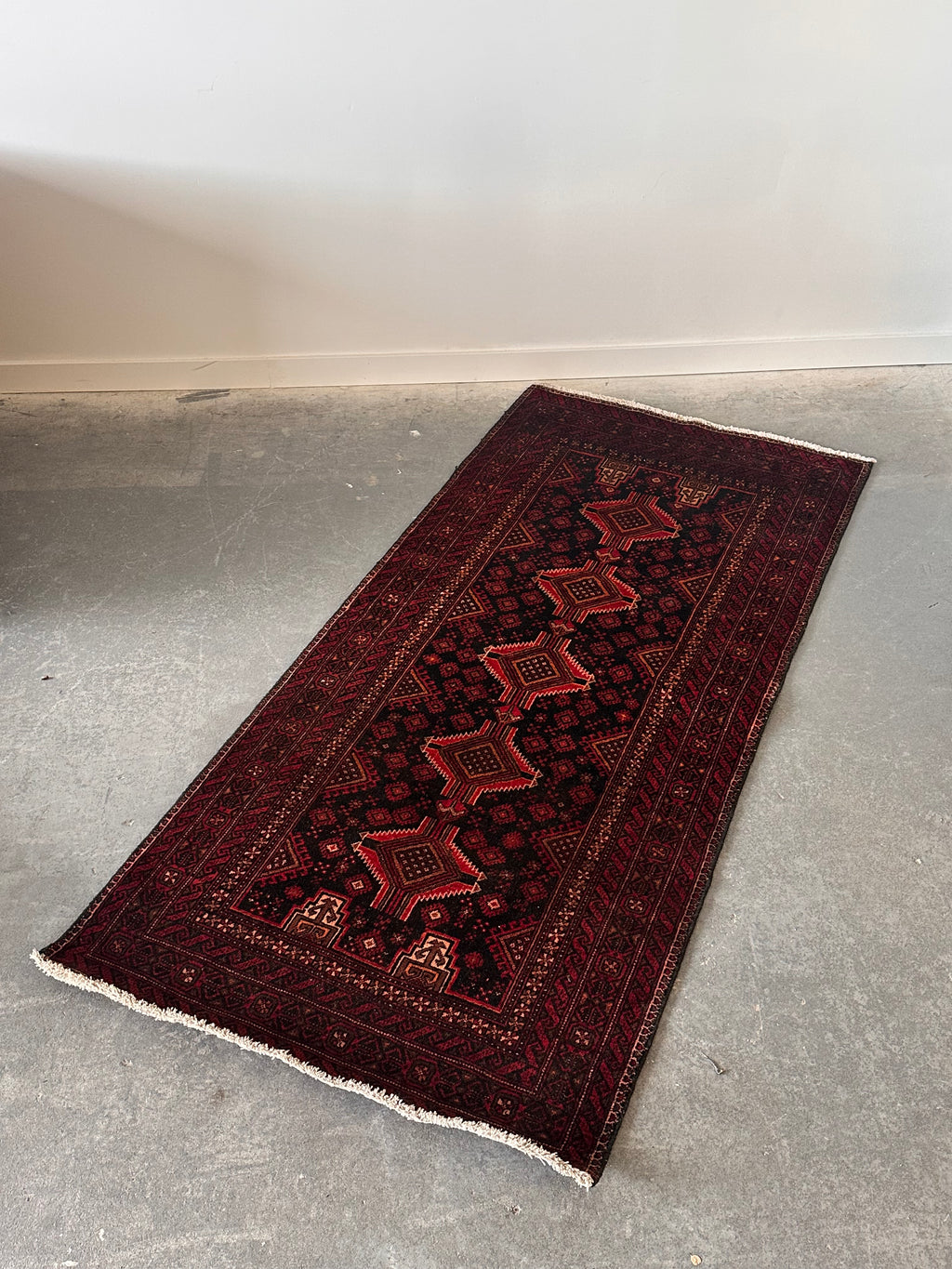 Tapis vintage perse en longueur
