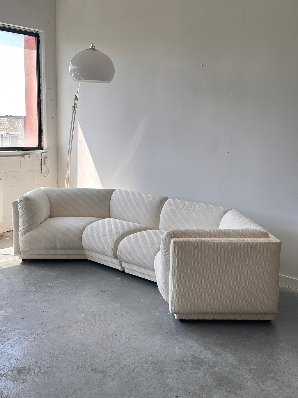 Divan modulaire blanc par Bernhardt