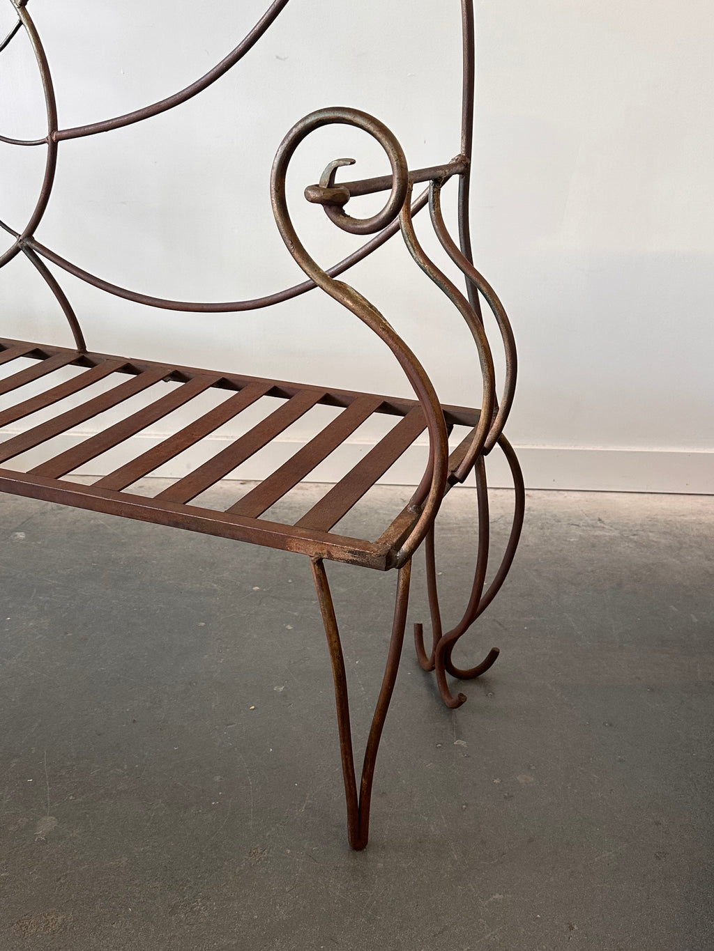 Banc « Nautilus Shell » vintage en fer forgé