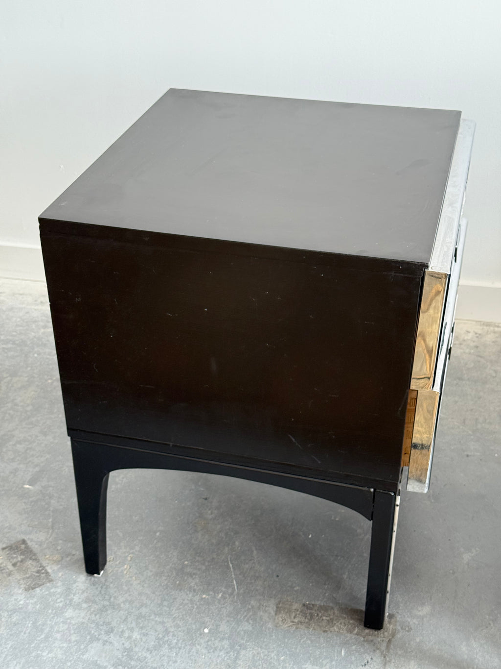 Paire de tables de chevet chromées par Henri Vallières, Québec 1970s